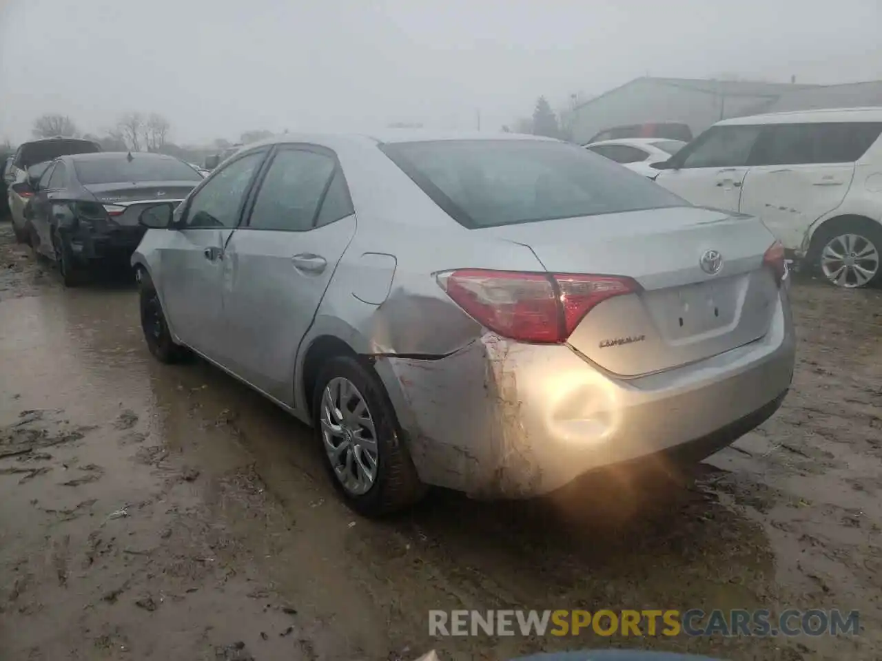 3 Photograph of a damaged car 2T1BURHE8KC210856 TOYOTA COROLLA 2019