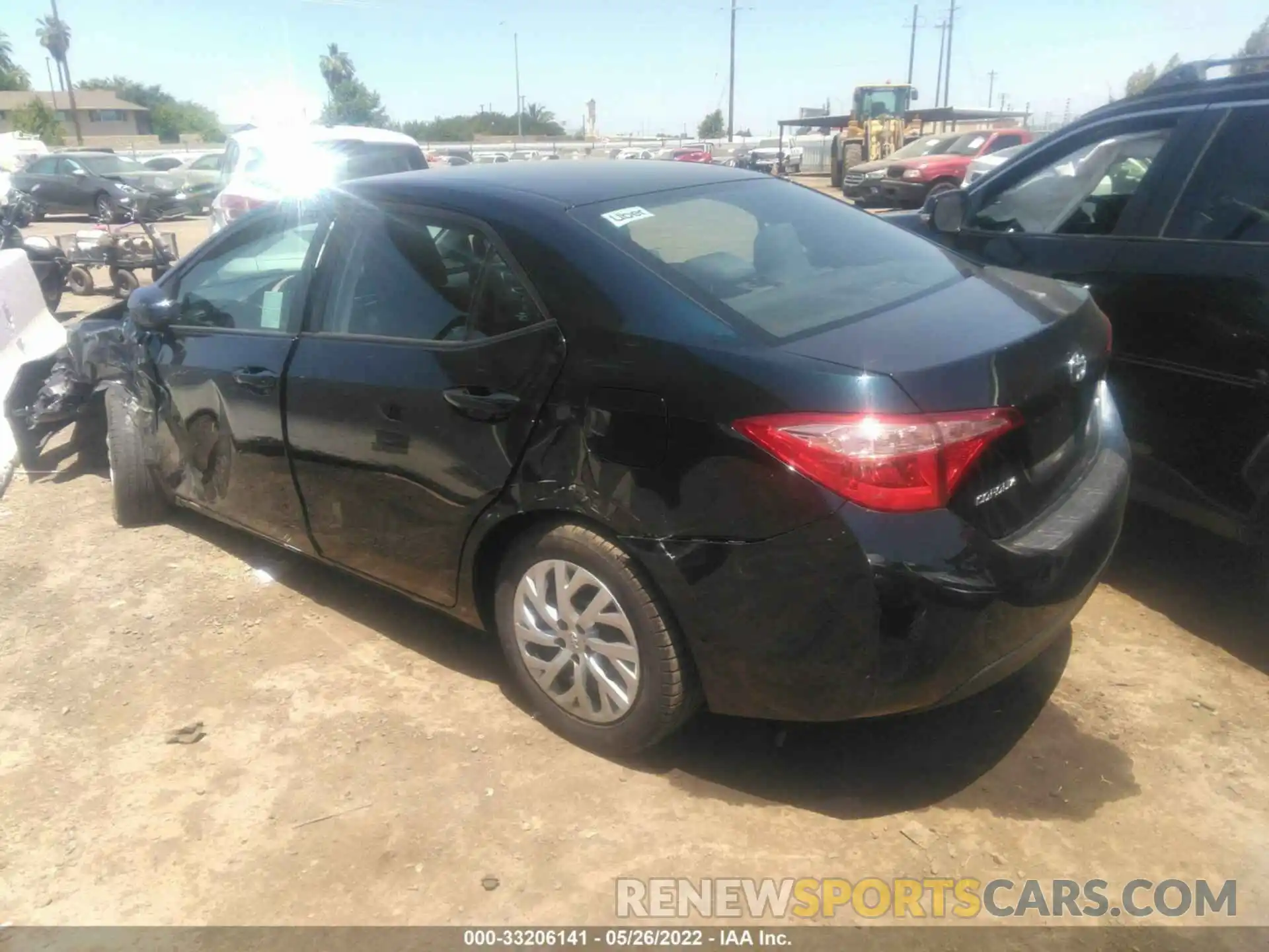 3 Photograph of a damaged car 2T1BURHE8KC211022 TOYOTA COROLLA 2019