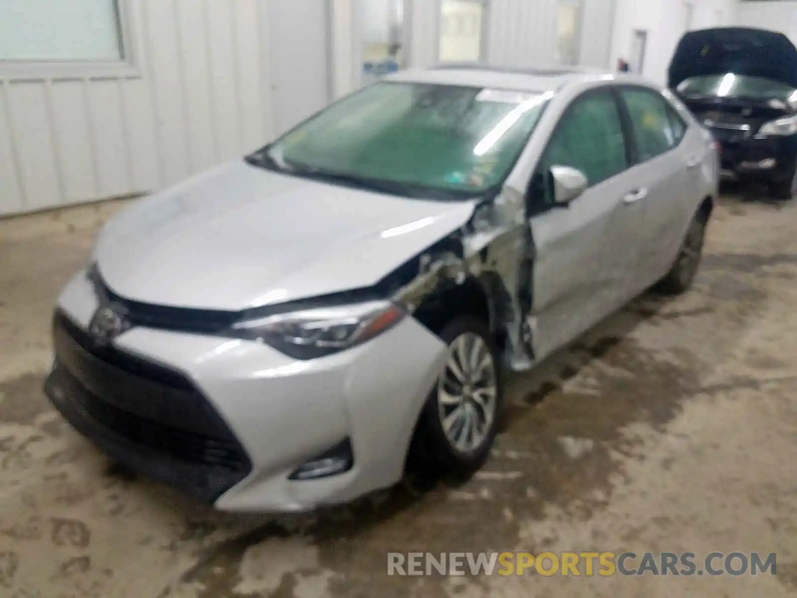 2 Photograph of a damaged car 2T1BURHE8KC211232 TOYOTA COROLLA 2019