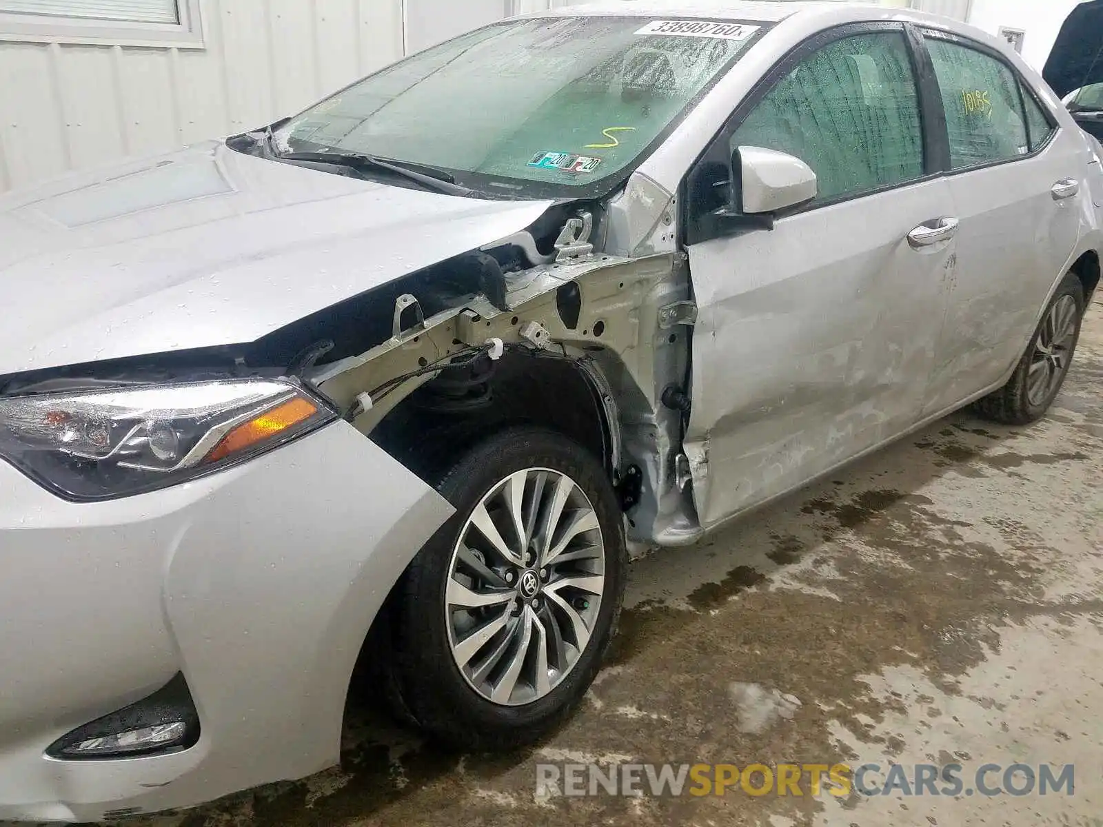 9 Photograph of a damaged car 2T1BURHE8KC211232 TOYOTA COROLLA 2019