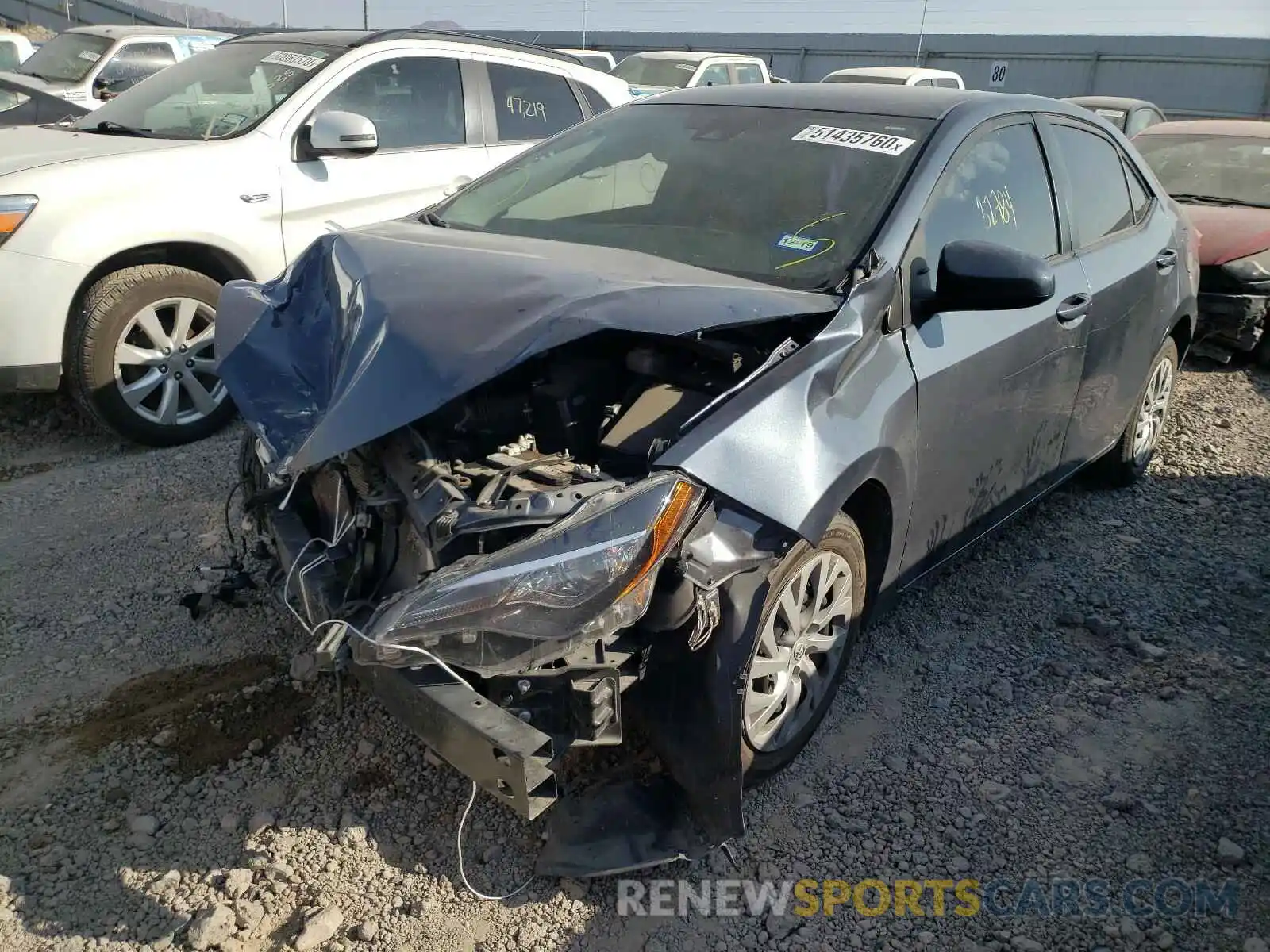 2 Photograph of a damaged car 2T1BURHE8KC211599 TOYOTA COROLLA 2019