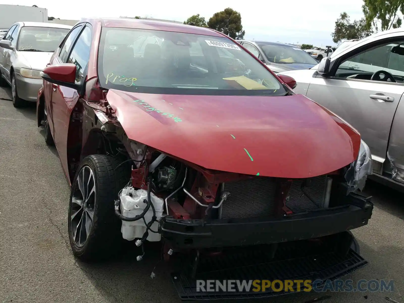 9 Photograph of a damaged car 2T1BURHE8KC212221 TOYOTA COROLLA 2019