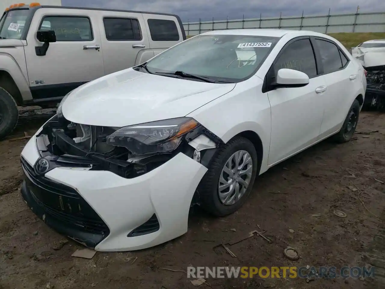 2 Photograph of a damaged car 2T1BURHE8KC212235 TOYOTA COROLLA 2019