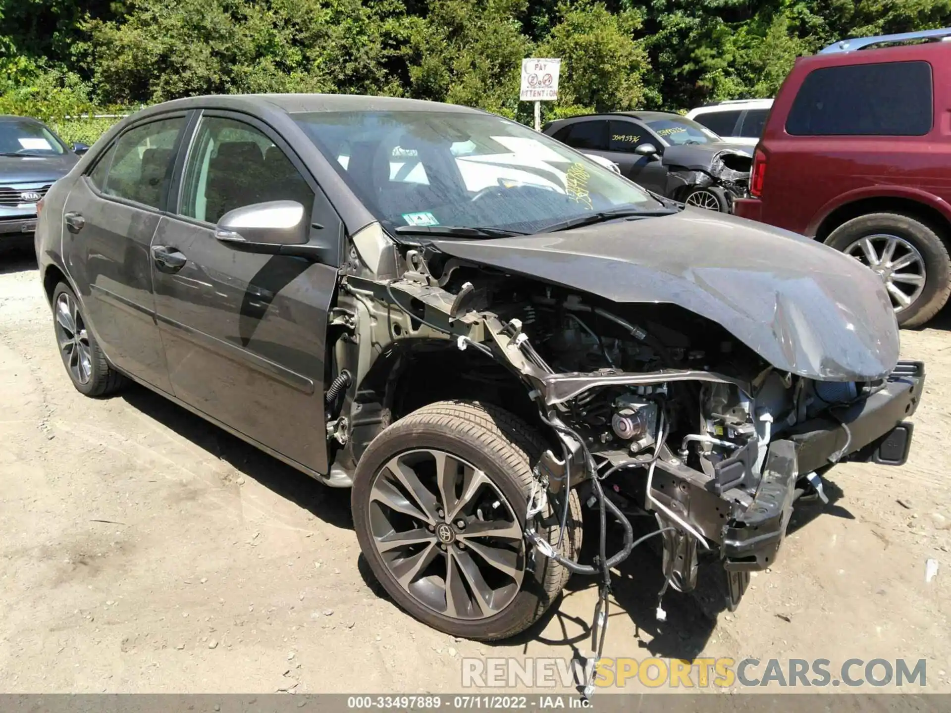 1 Photograph of a damaged car 2T1BURHE8KC213398 TOYOTA COROLLA 2019