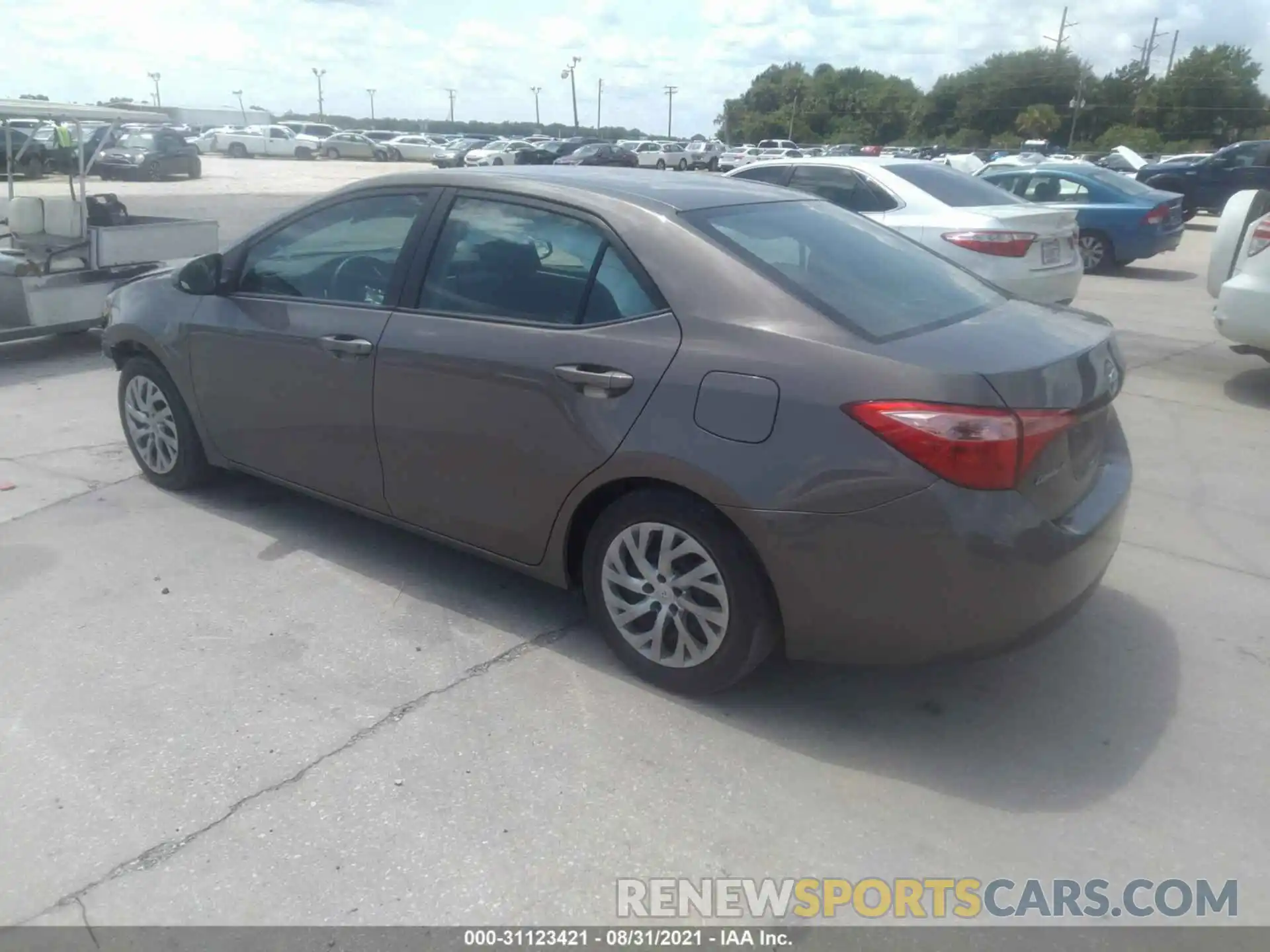 3 Photograph of a damaged car 2T1BURHE8KC214308 TOYOTA COROLLA 2019