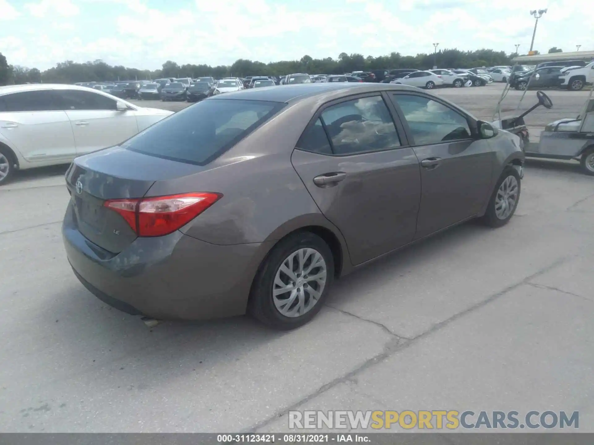 4 Photograph of a damaged car 2T1BURHE8KC214308 TOYOTA COROLLA 2019