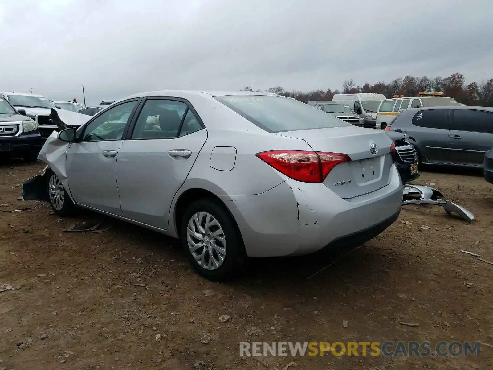 3 Photograph of a damaged car 2T1BURHE8KC215300 TOYOTA COROLLA 2019