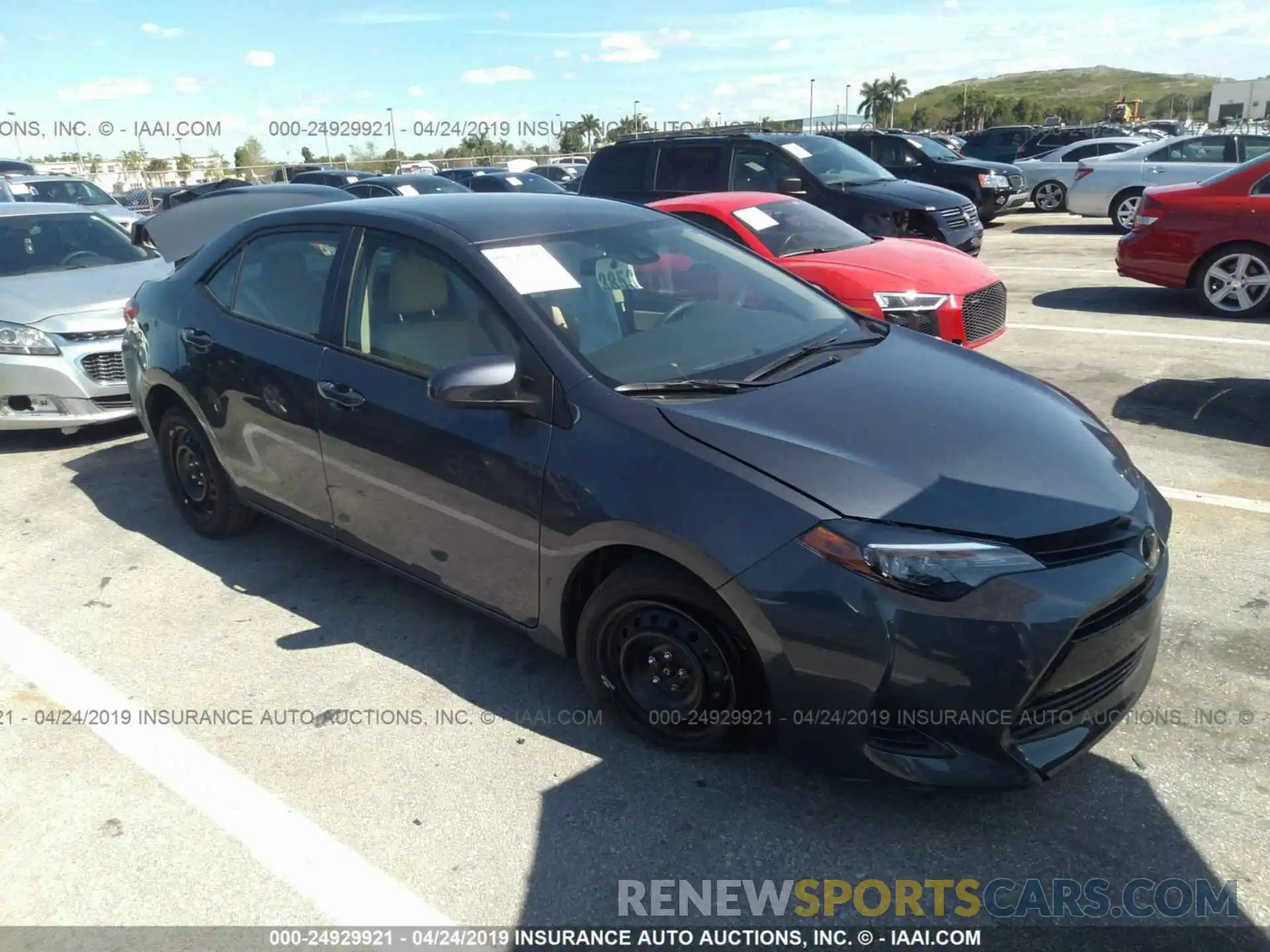 1 Photograph of a damaged car 2T1BURHE8KC215569 TOYOTA COROLLA 2019