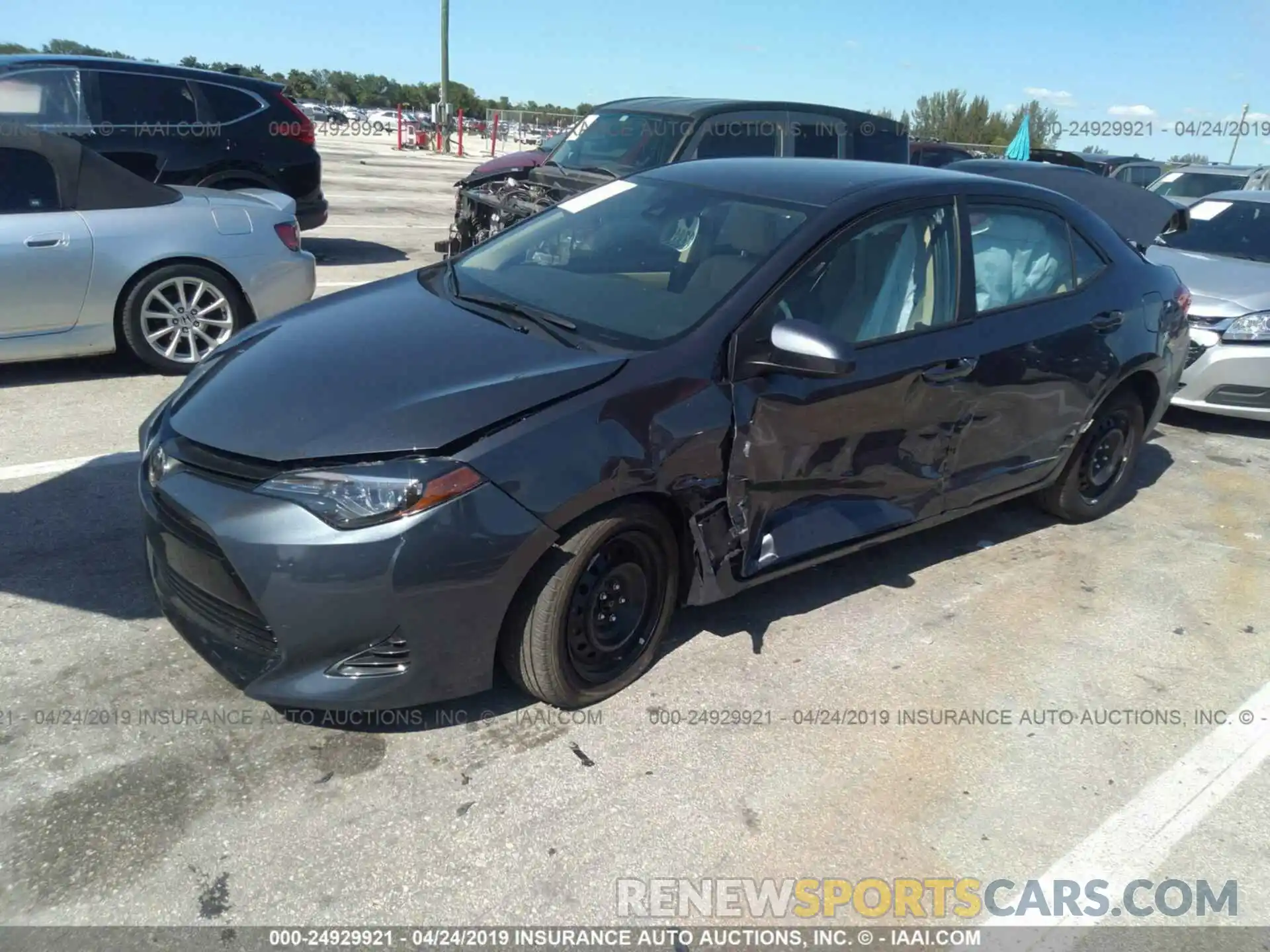 2 Photograph of a damaged car 2T1BURHE8KC215569 TOYOTA COROLLA 2019