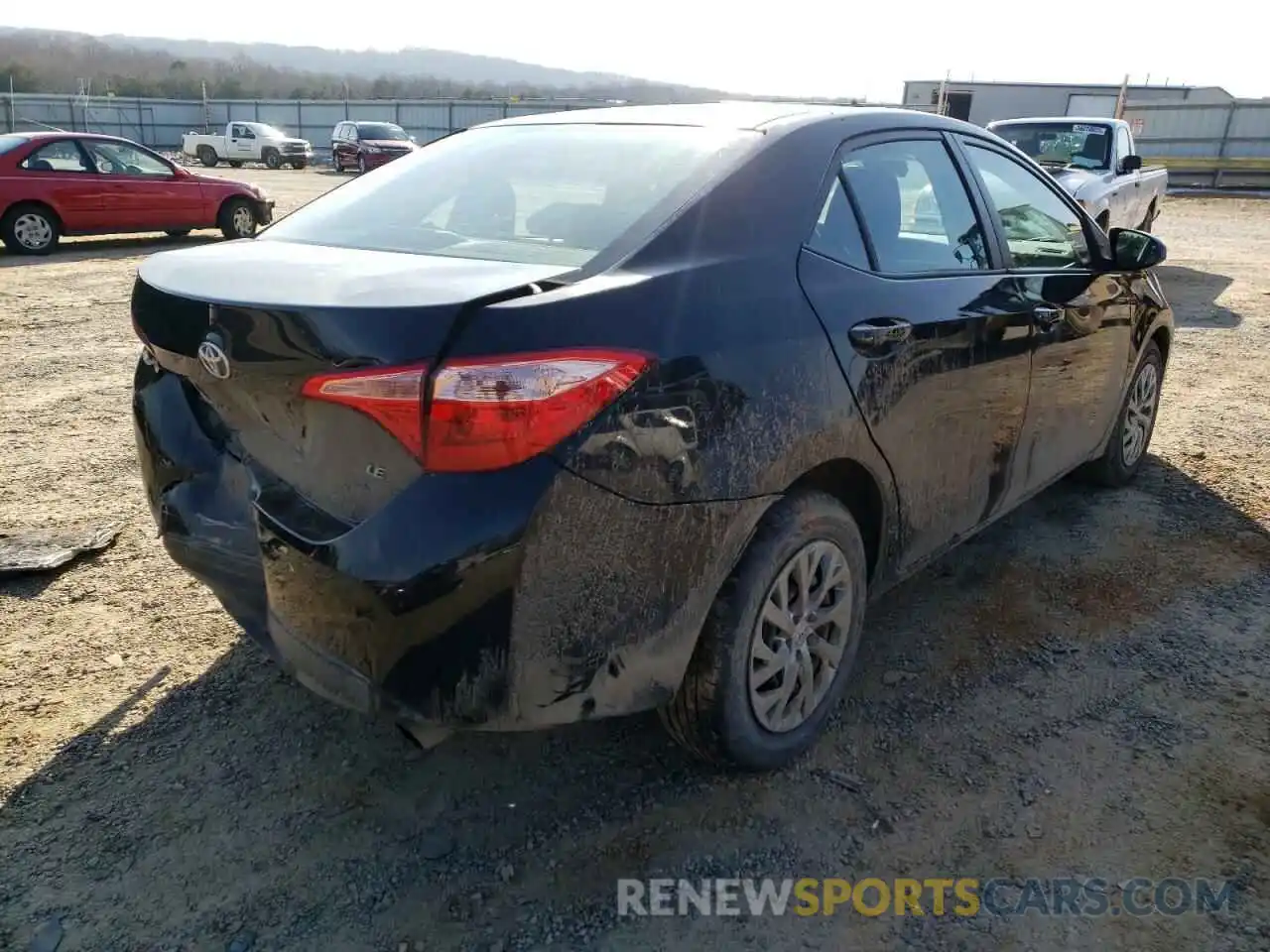 4 Photograph of a damaged car 2T1BURHE8KC215720 TOYOTA COROLLA 2019