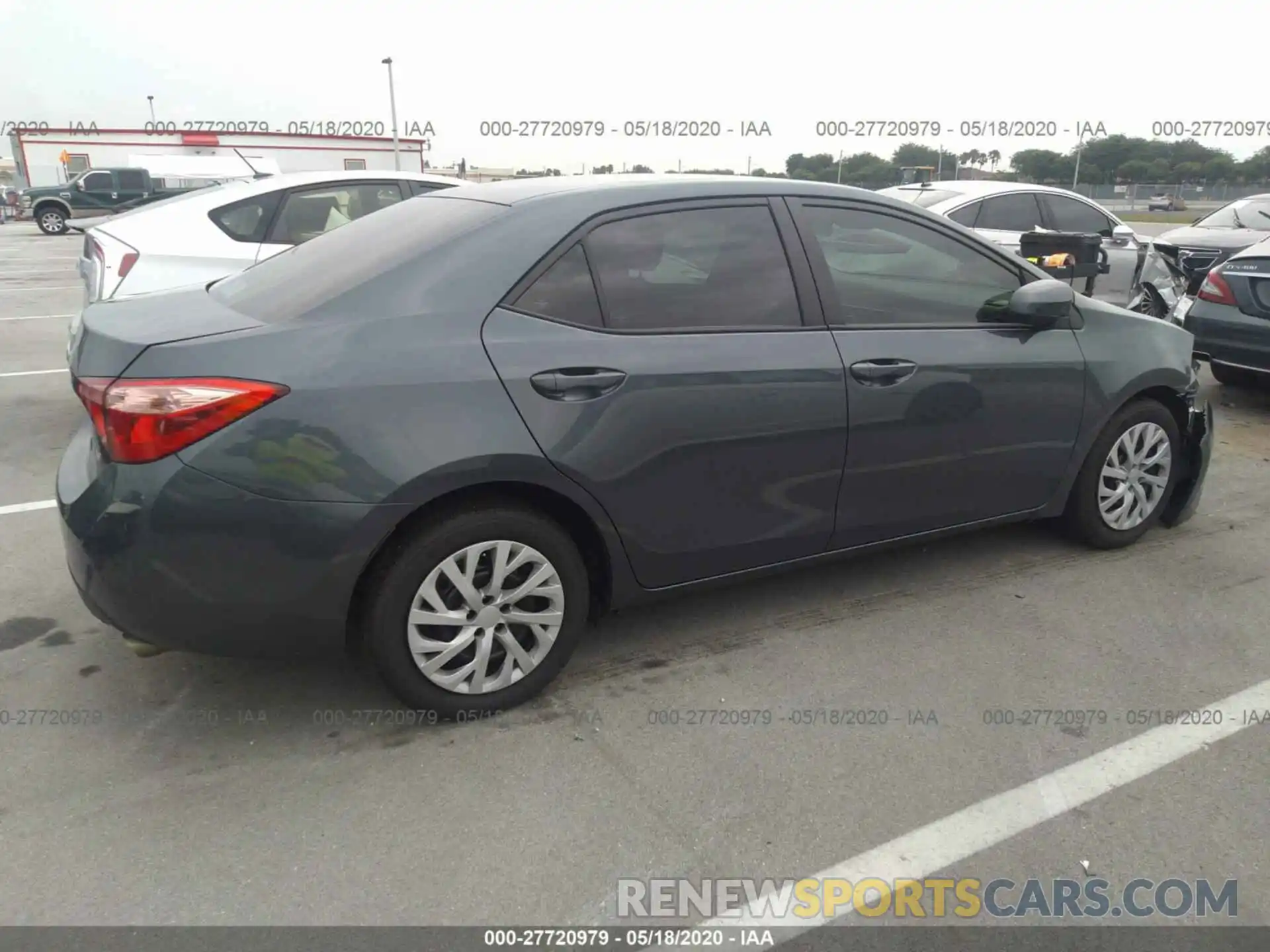 4 Photograph of a damaged car 2T1BURHE8KC217645 TOYOTA COROLLA 2019