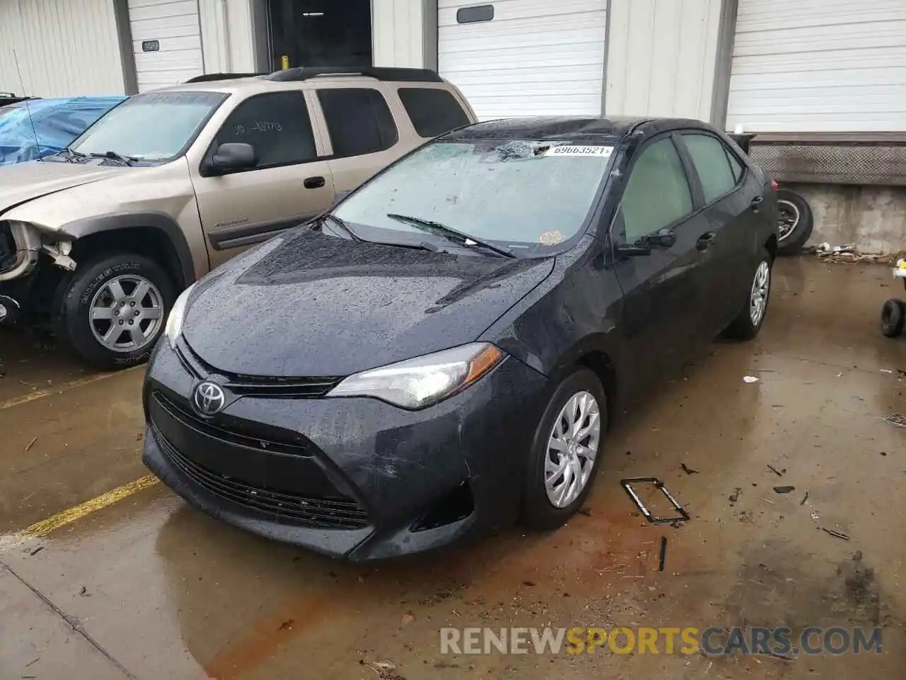 2 Photograph of a damaged car 2T1BURHE8KC218021 TOYOTA COROLLA 2019