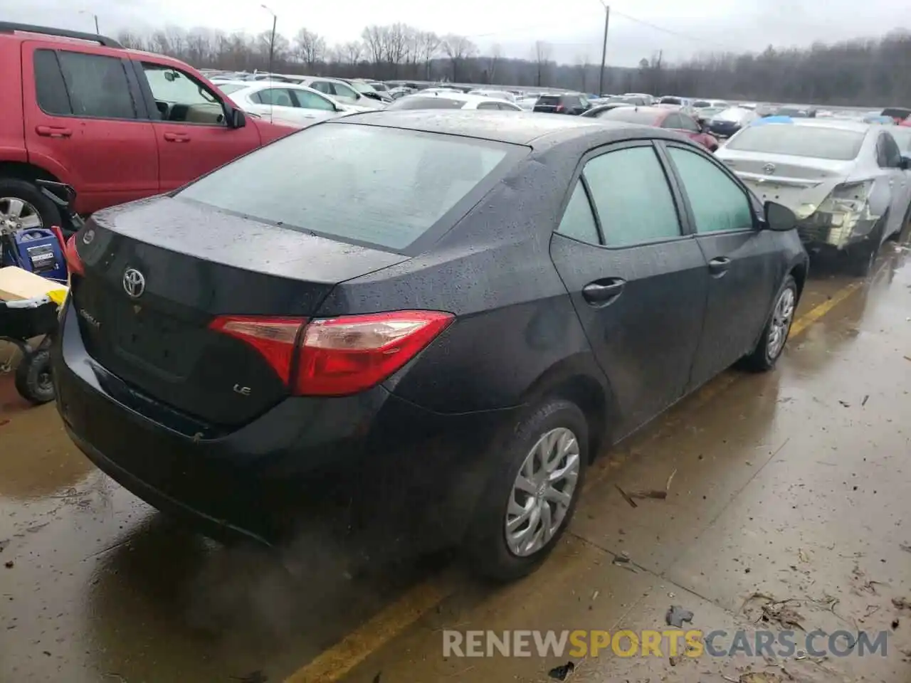 4 Photograph of a damaged car 2T1BURHE8KC218021 TOYOTA COROLLA 2019