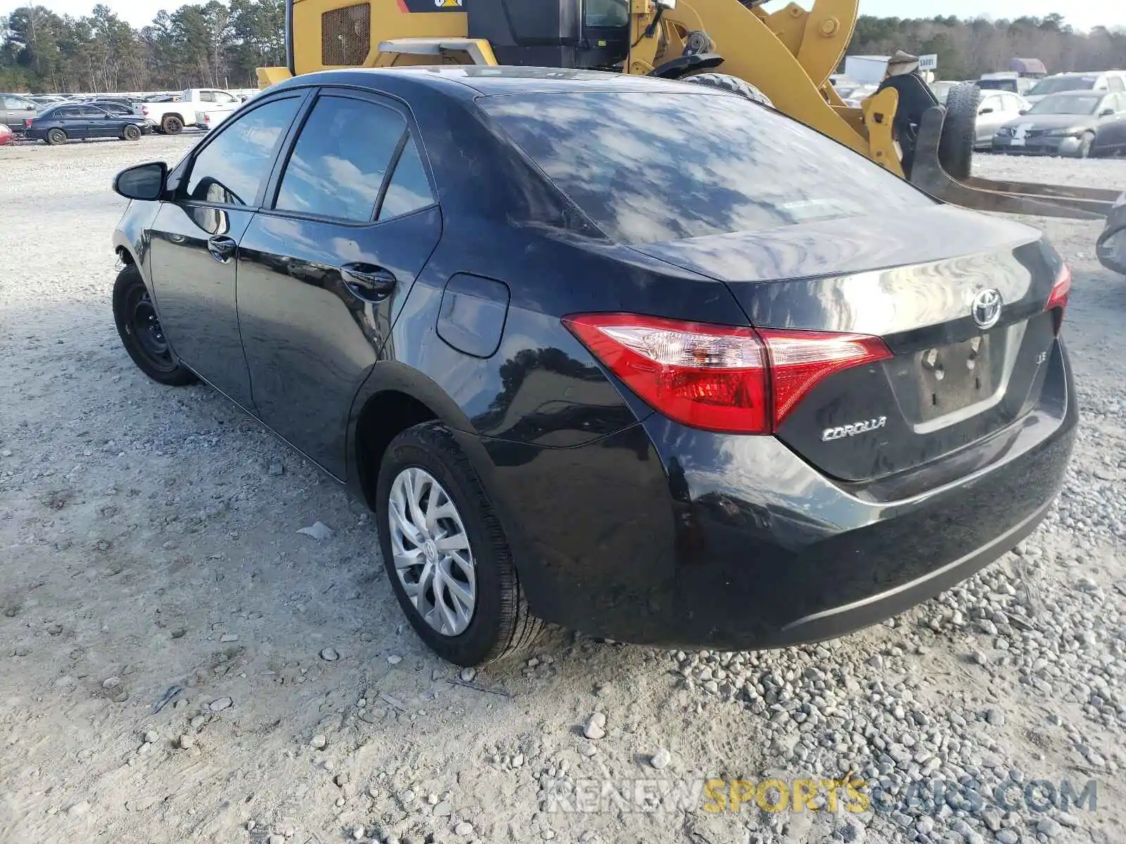 3 Photograph of a damaged car 2T1BURHE8KC219329 TOYOTA COROLLA 2019