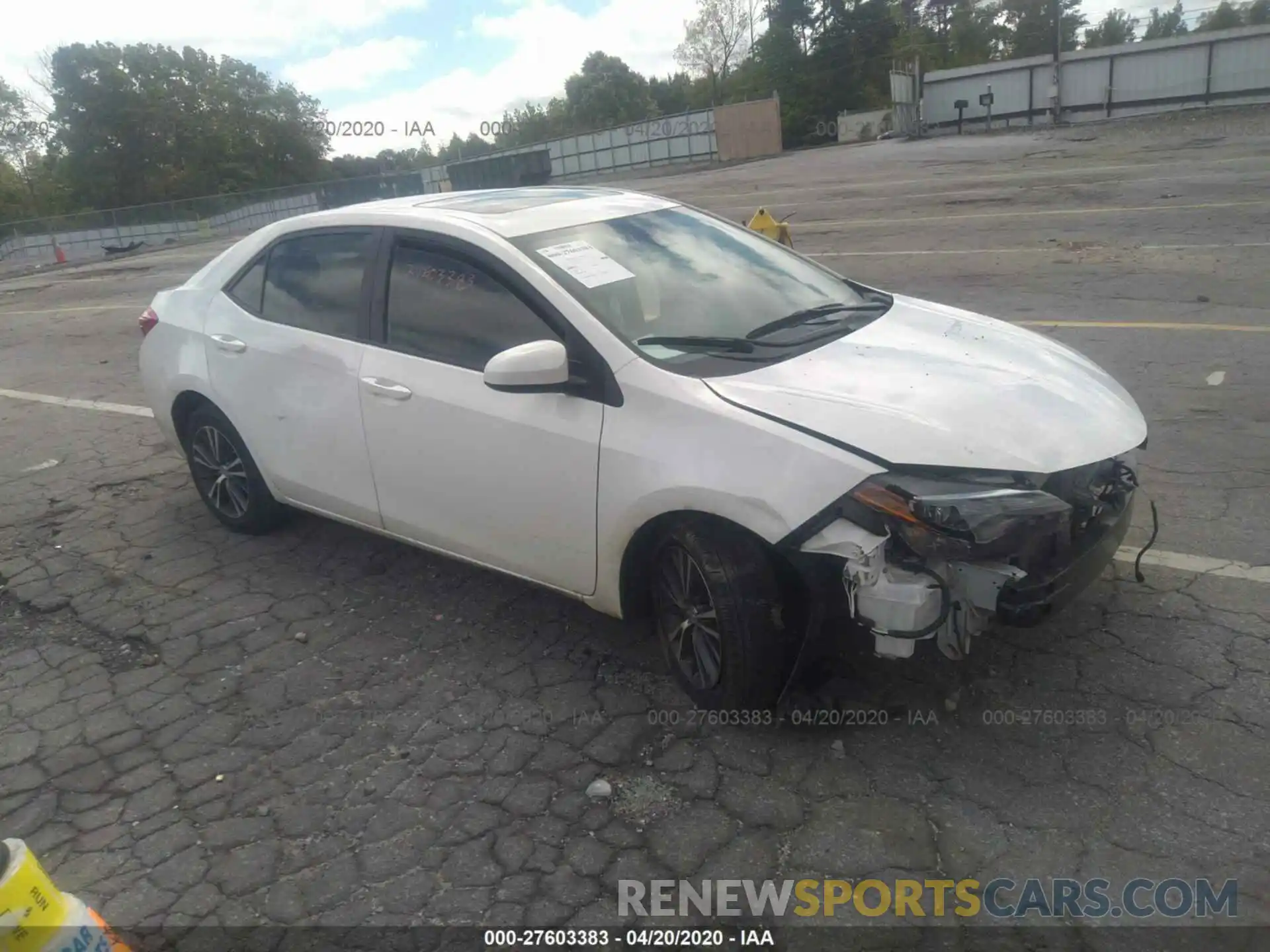 1 Photograph of a damaged car 2T1BURHE8KC219735 TOYOTA COROLLA 2019