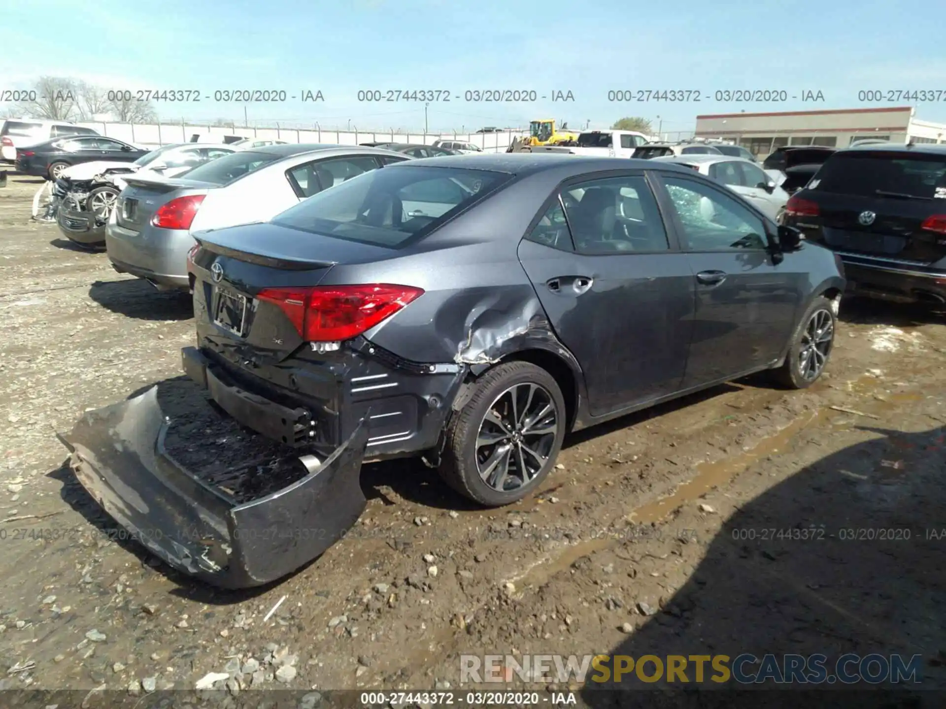 4 Photograph of a damaged car 2T1BURHE8KC220089 TOYOTA COROLLA 2019