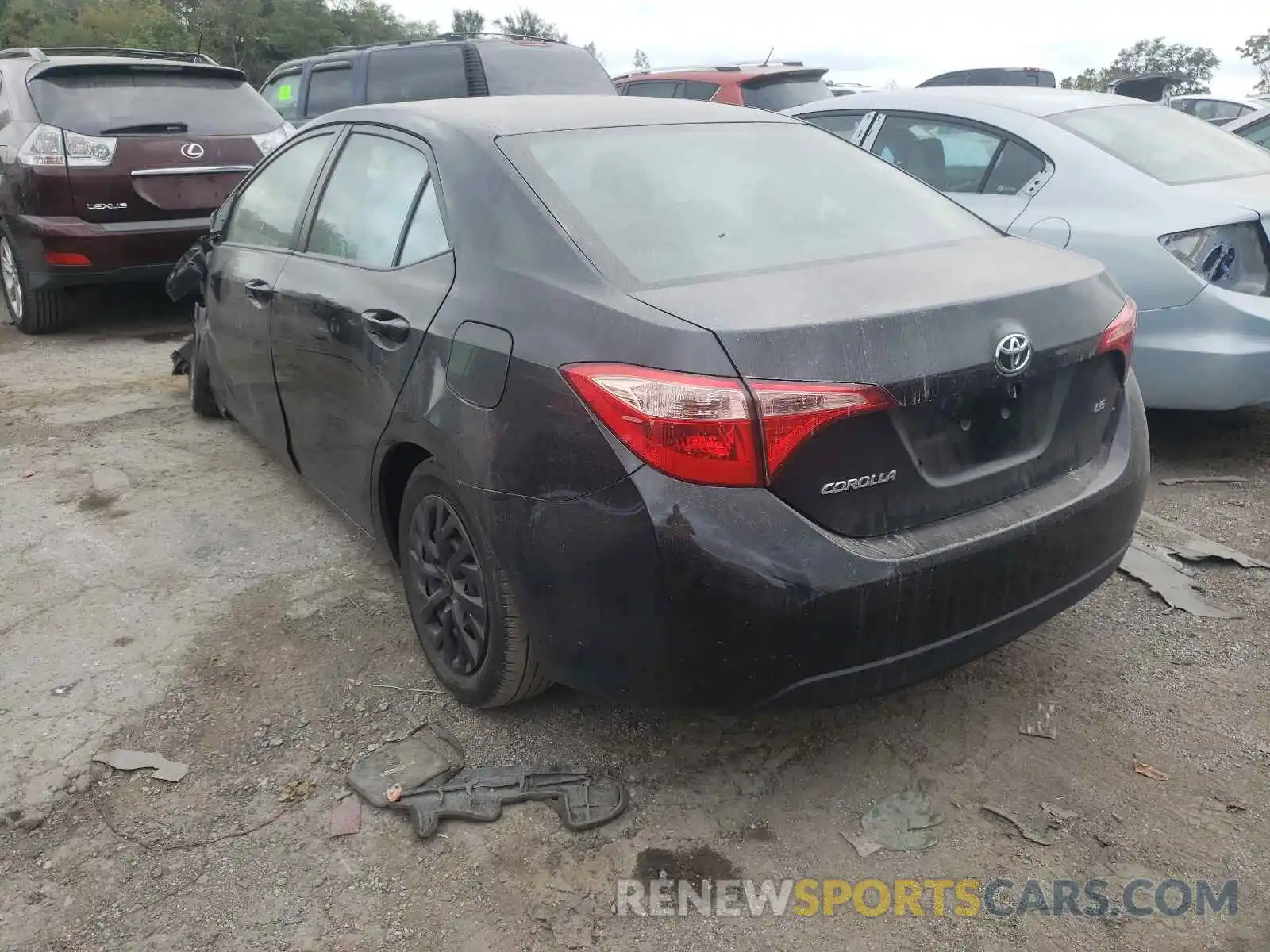 3 Photograph of a damaged car 2T1BURHE8KC220772 TOYOTA COROLLA 2019