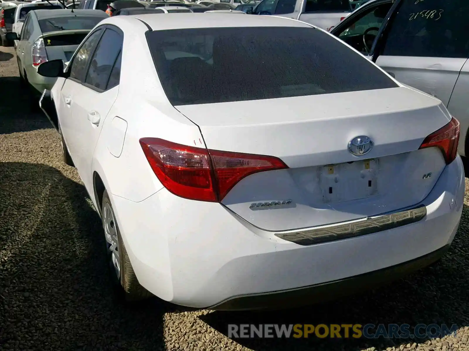 3 Photograph of a damaged car 2T1BURHE8KC220786 TOYOTA COROLLA 2019