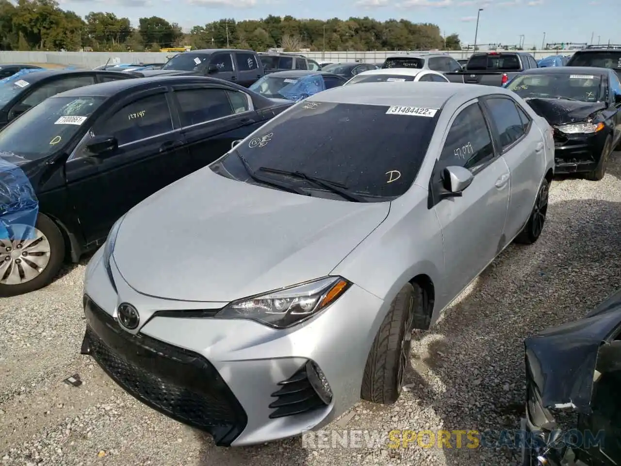 2 Photograph of a damaged car 2T1BURHE8KC222764 TOYOTA COROLLA 2019