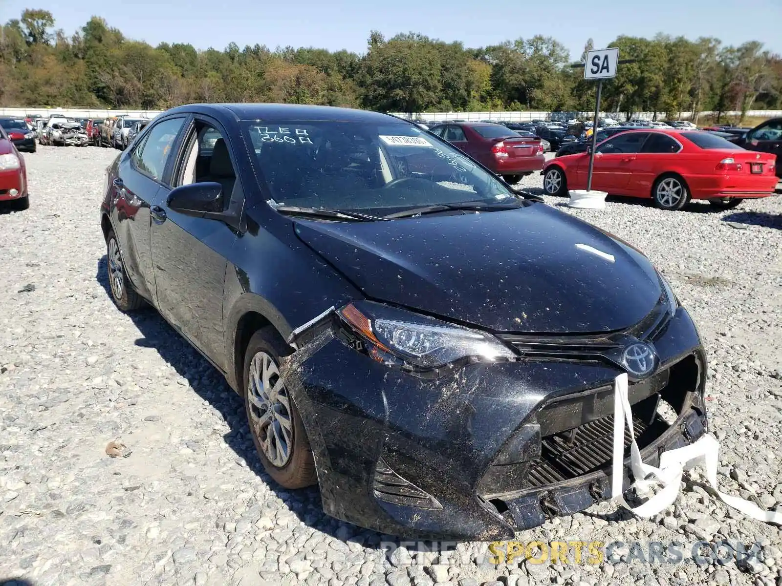 1 Photograph of a damaged car 2T1BURHE8KC222845 TOYOTA COROLLA 2019