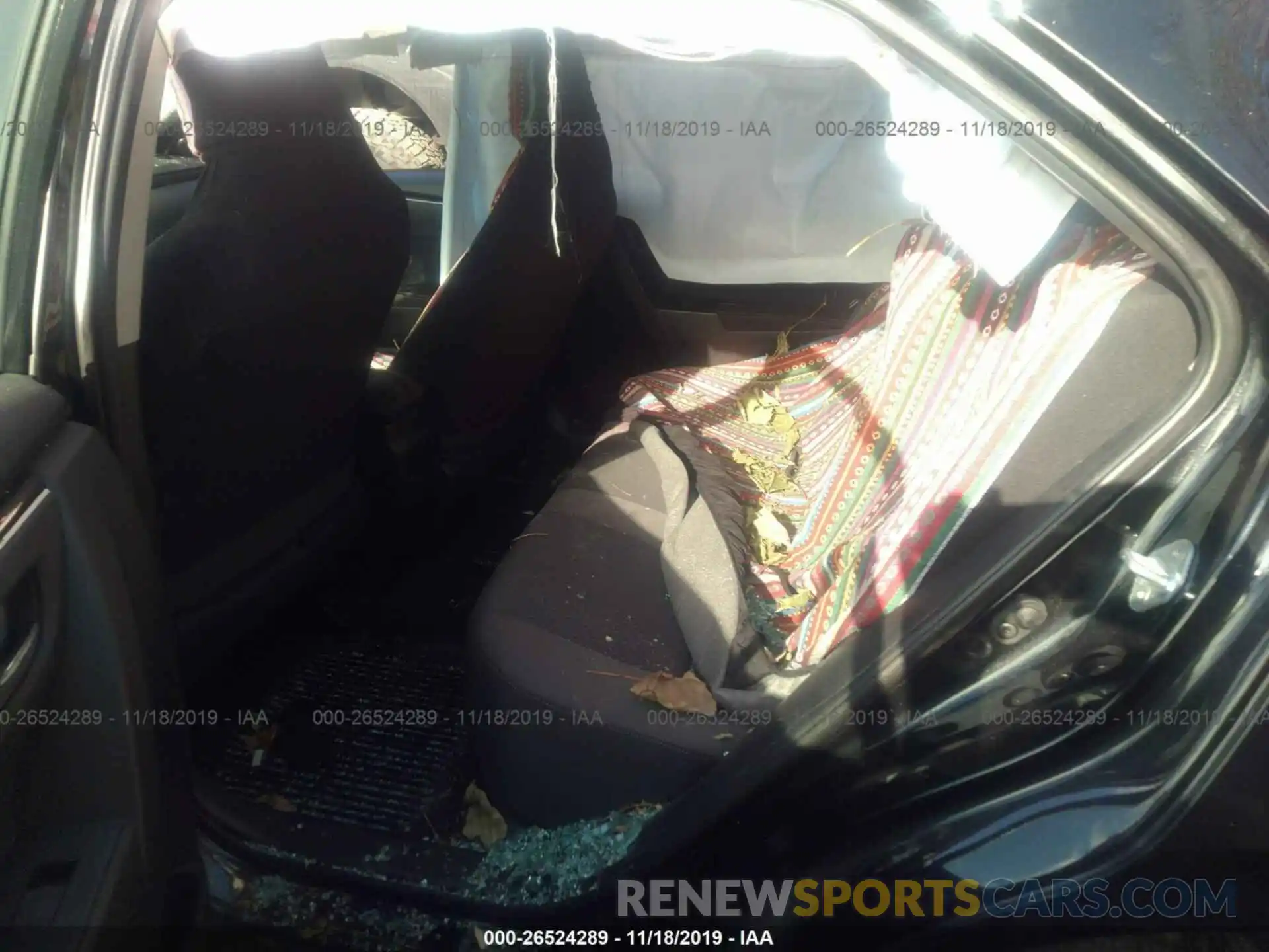 8 Photograph of a damaged car 2T1BURHE8KC223140 TOYOTA COROLLA 2019