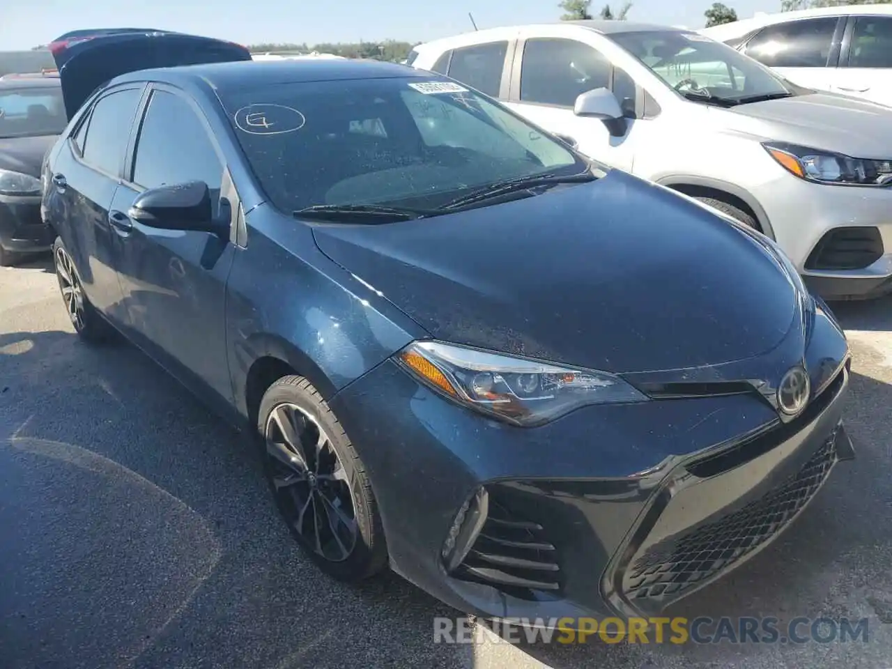 1 Photograph of a damaged car 2T1BURHE8KC223994 TOYOTA COROLLA 2019