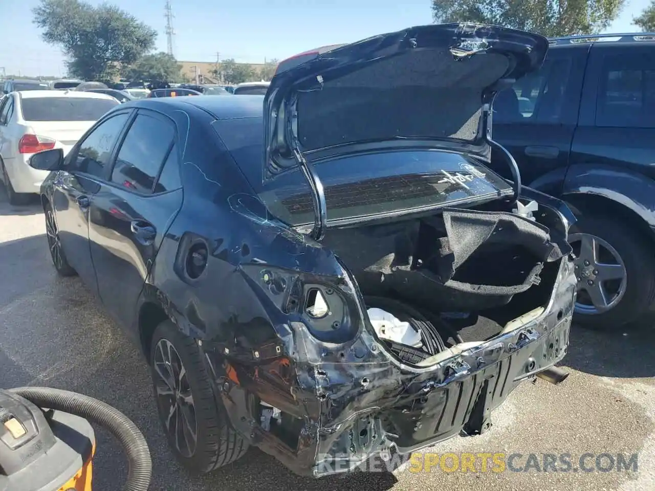 3 Photograph of a damaged car 2T1BURHE8KC223994 TOYOTA COROLLA 2019