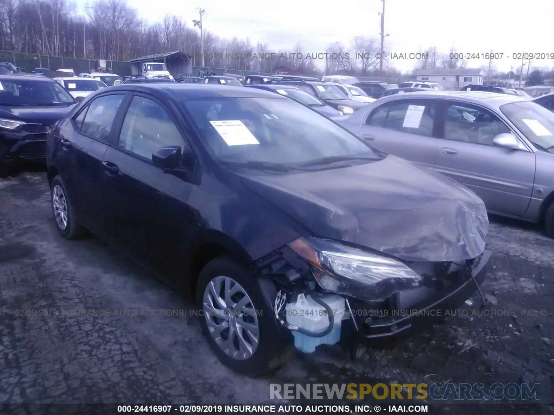 1 Photograph of a damaged car 2T1BURHE8KC224126 TOYOTA COROLLA 2019