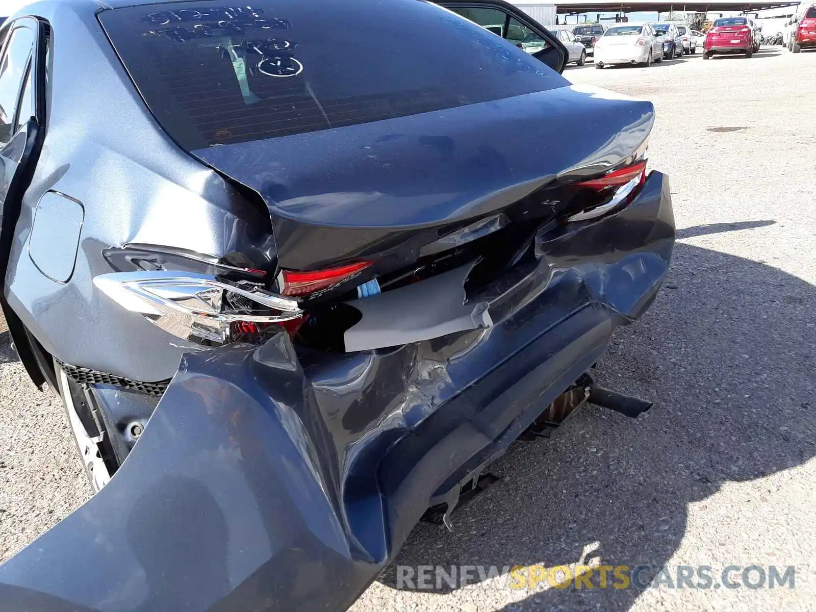 9 Photograph of a damaged car 2T1BURHE8KC224482 TOYOTA COROLLA 2019