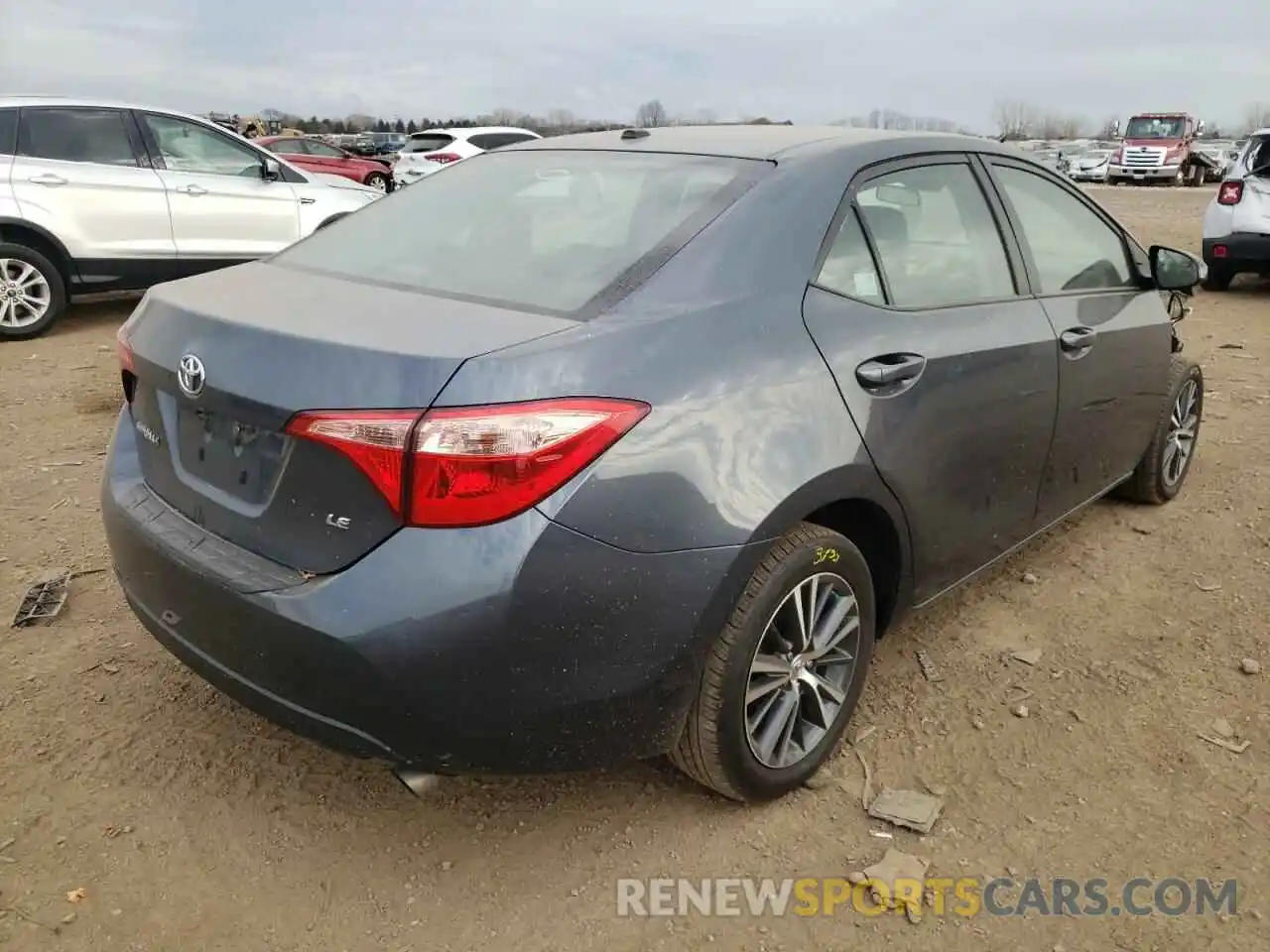 4 Photograph of a damaged car 2T1BURHE8KC224773 TOYOTA COROLLA 2019