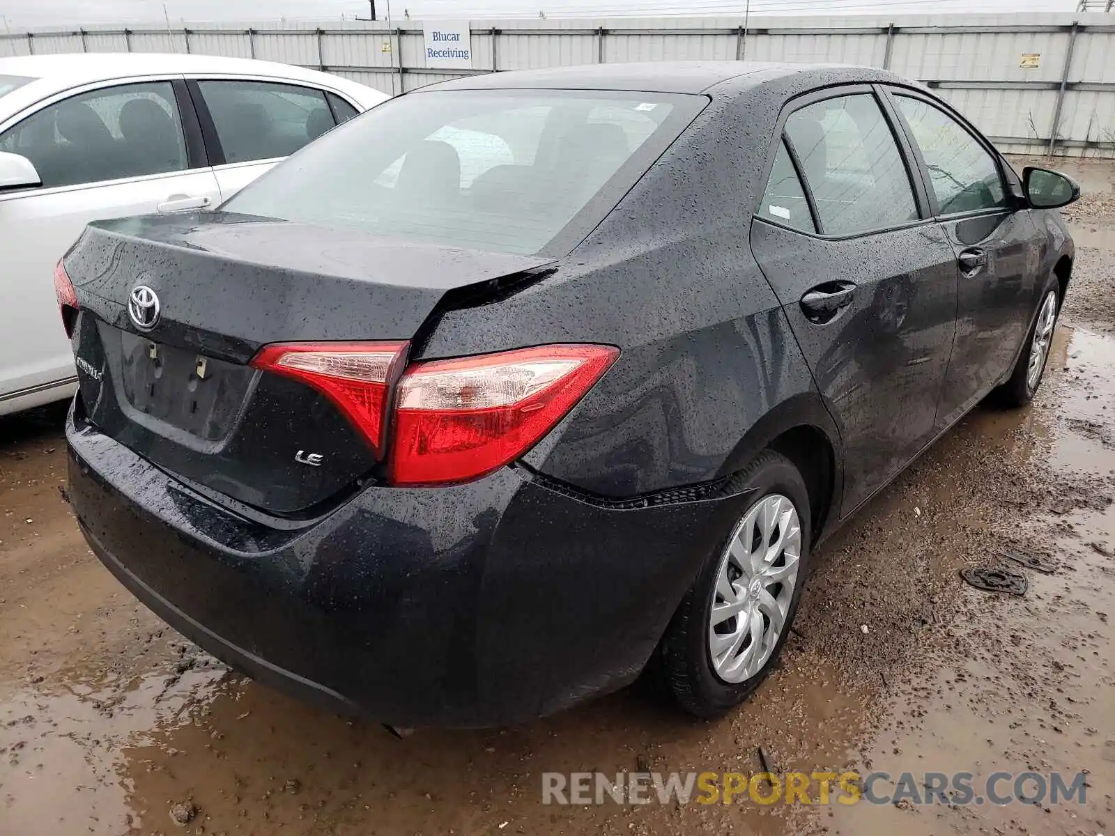 4 Photograph of a damaged car 2T1BURHE8KC225356 TOYOTA COROLLA 2019