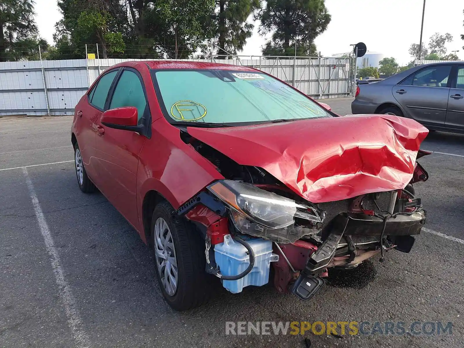 1 Photograph of a damaged car 2T1BURHE8KC225860 TOYOTA COROLLA 2019