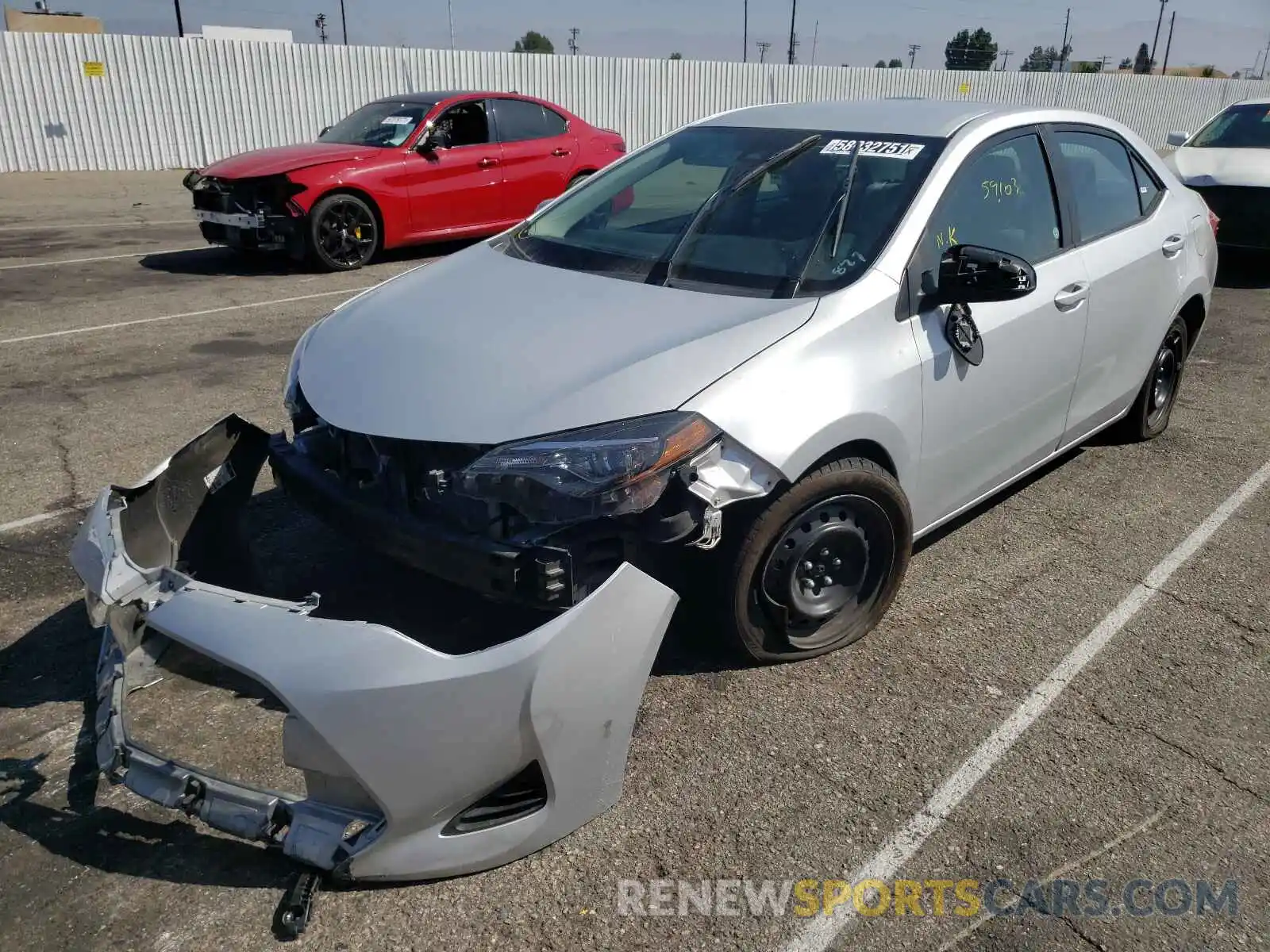 2 Photograph of a damaged car 2T1BURHE8KC226751 TOYOTA COROLLA 2019