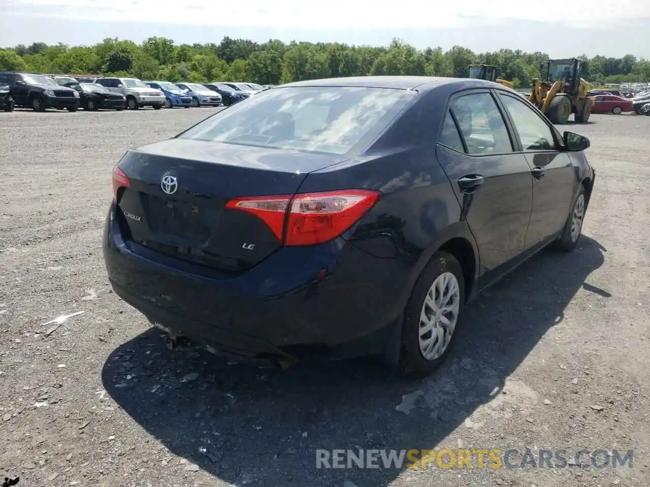 4 Photograph of a damaged car 2T1BURHE8KC228192 TOYOTA COROLLA 2019