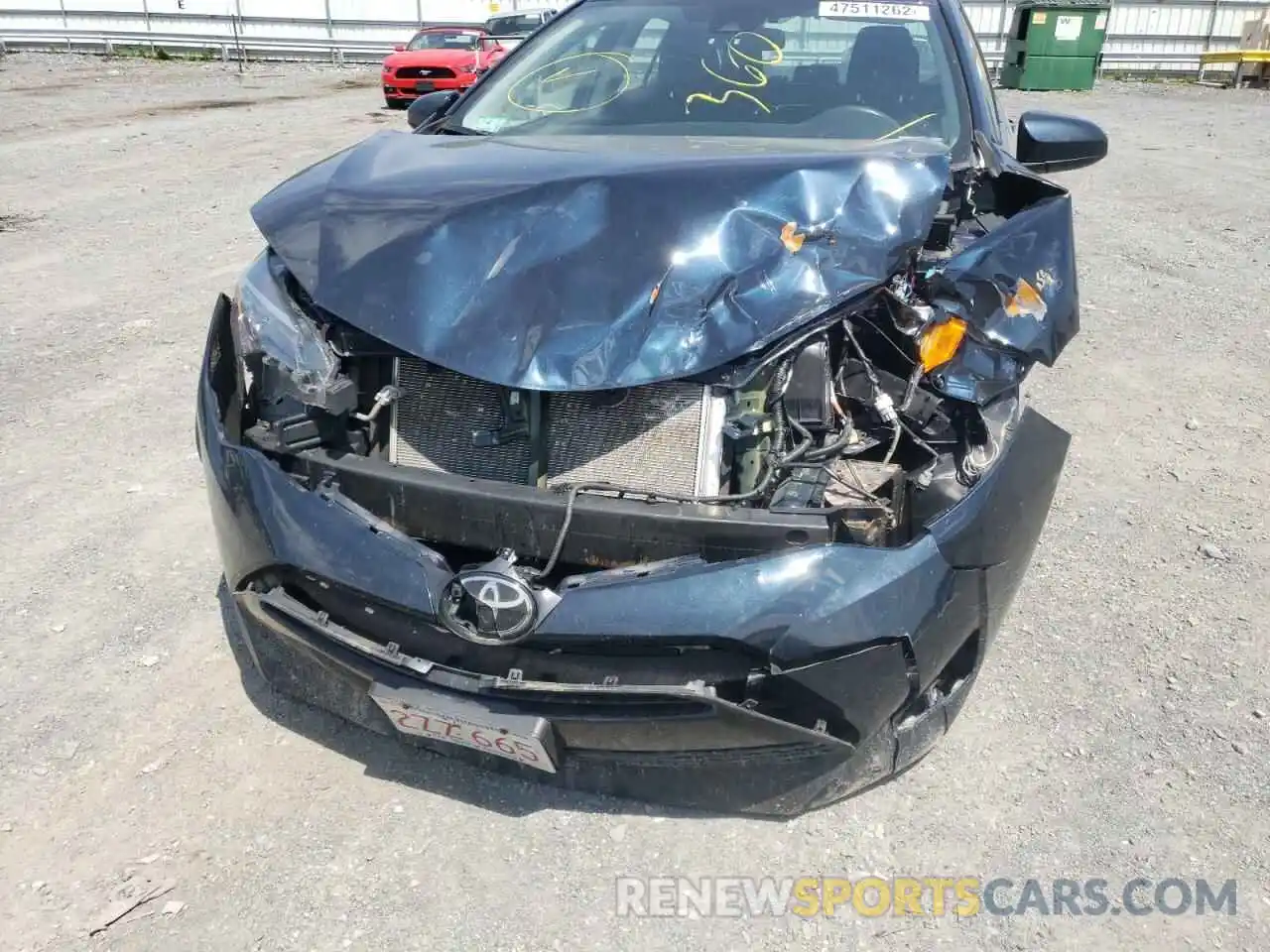 9 Photograph of a damaged car 2T1BURHE8KC228192 TOYOTA COROLLA 2019