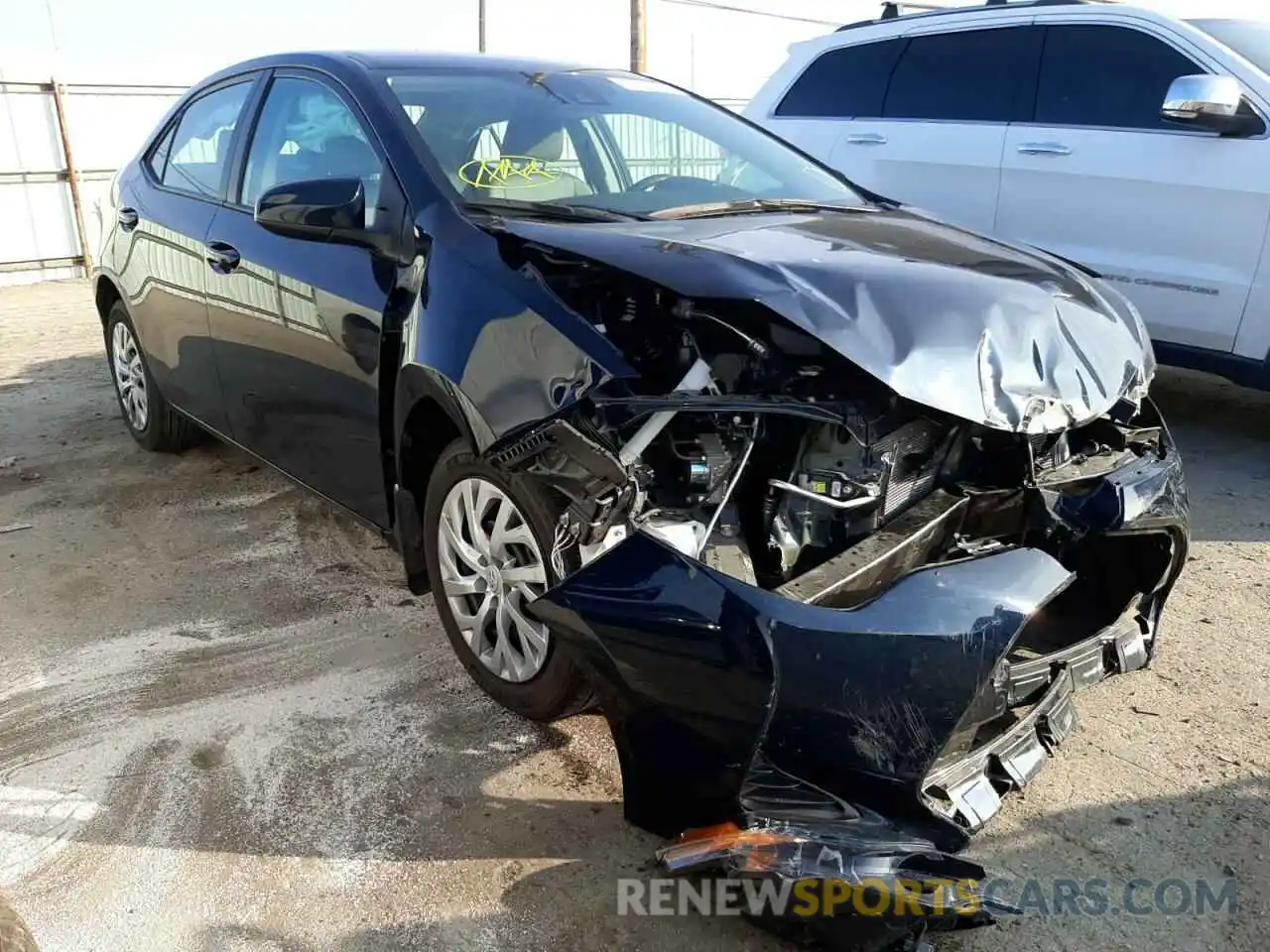 1 Photograph of a damaged car 2T1BURHE8KC229052 TOYOTA COROLLA 2019