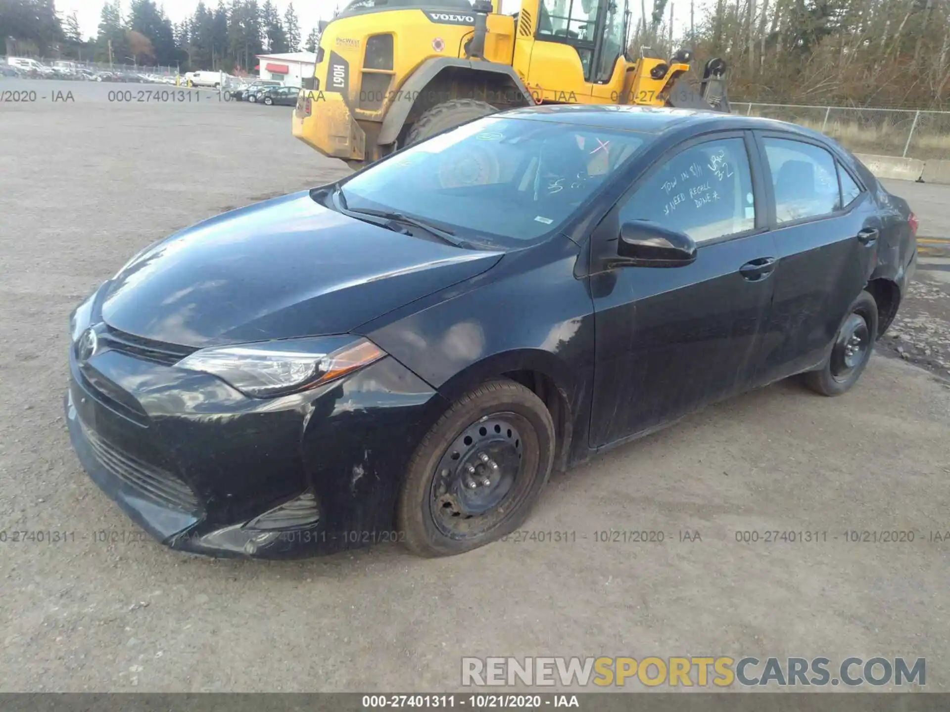 2 Фотография поврежденного автомобиля 2T1BURHE8KC229598 TOYOTA COROLLA 2019