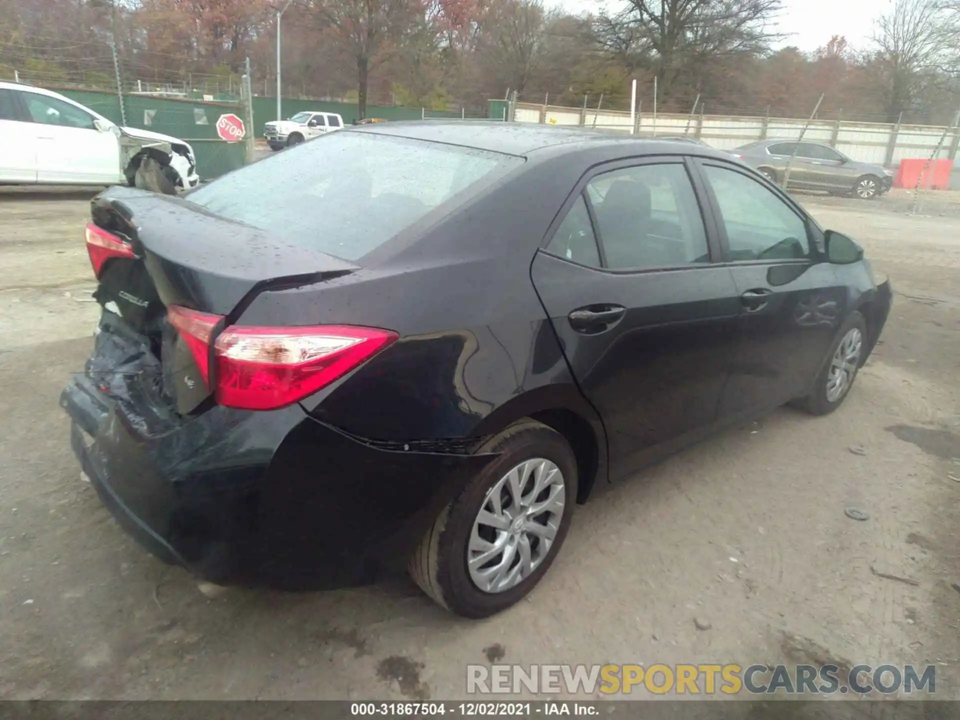 4 Photograph of a damaged car 2T1BURHE8KC230914 TOYOTA COROLLA 2019