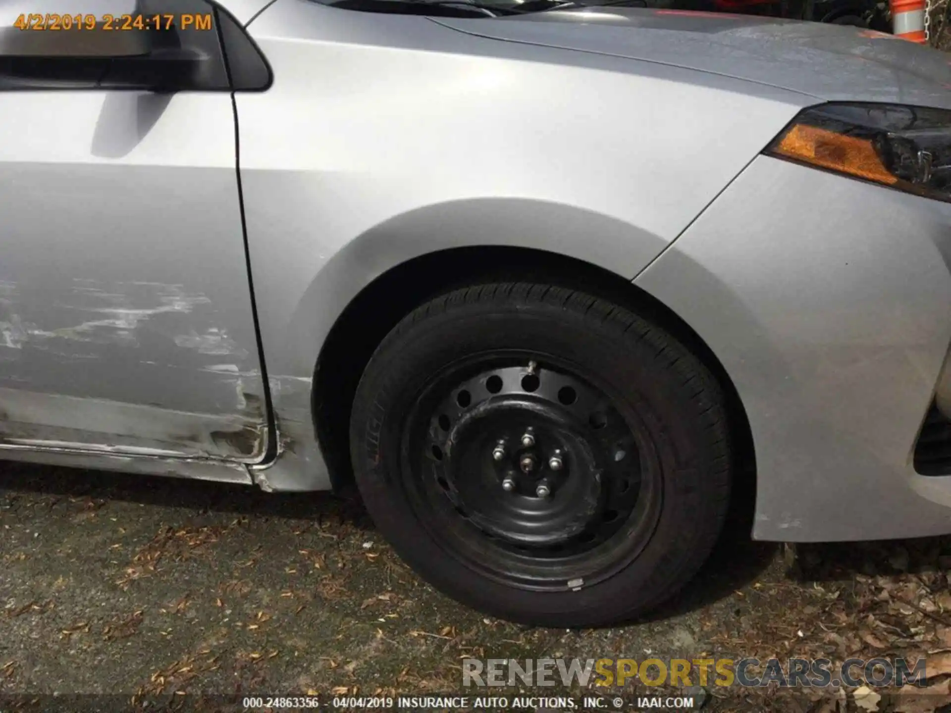 14 Photograph of a damaged car 2T1BURHE8KC232498 TOYOTA COROLLA 2019