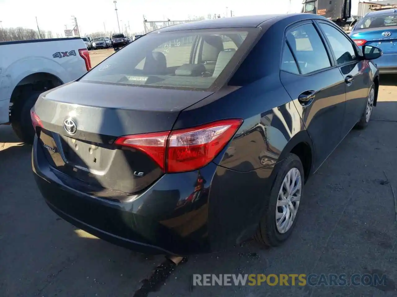 4 Photograph of a damaged car 2T1BURHE8KC232811 TOYOTA COROLLA 2019