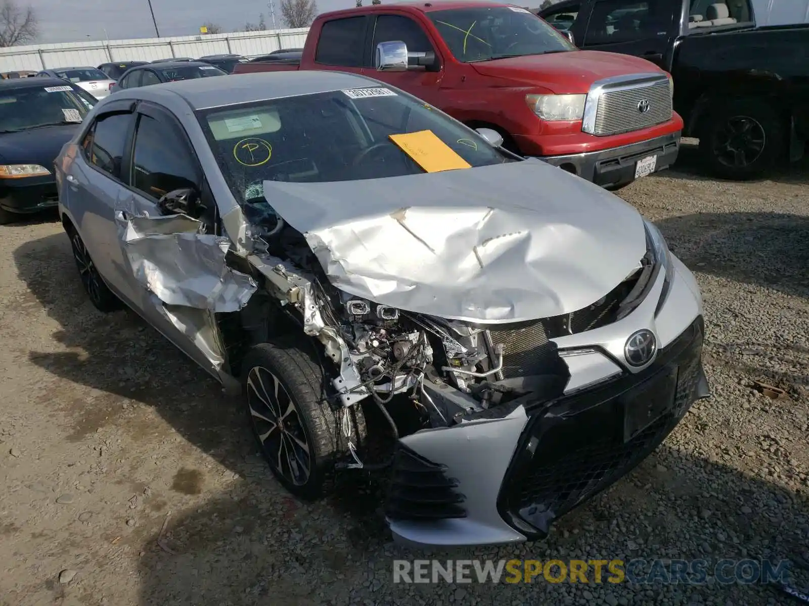 1 Photograph of a damaged car 2T1BURHE8KC232842 TOYOTA COROLLA 2019