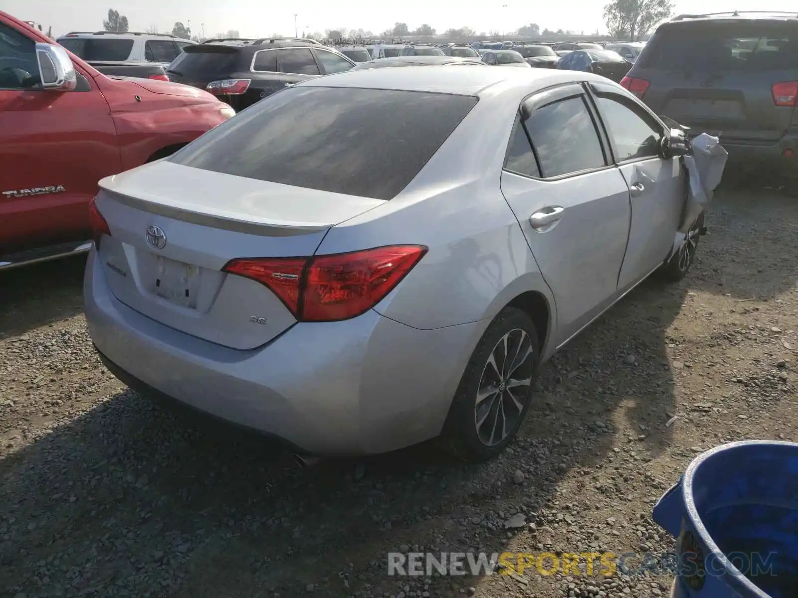 4 Photograph of a damaged car 2T1BURHE8KC232842 TOYOTA COROLLA 2019