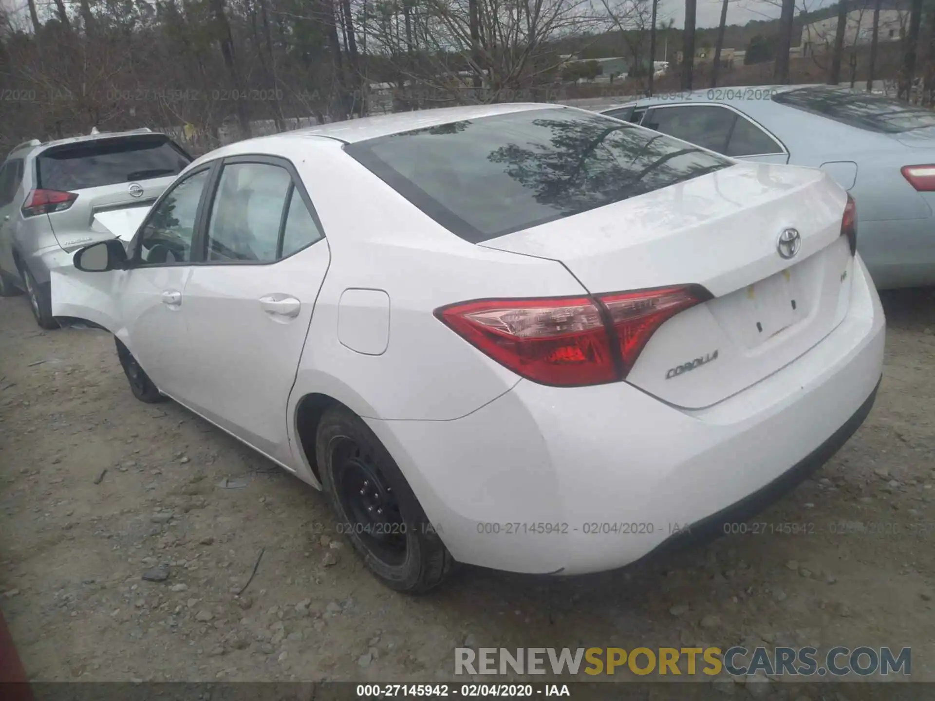 3 Photograph of a damaged car 2T1BURHE8KC232954 TOYOTA COROLLA 2019