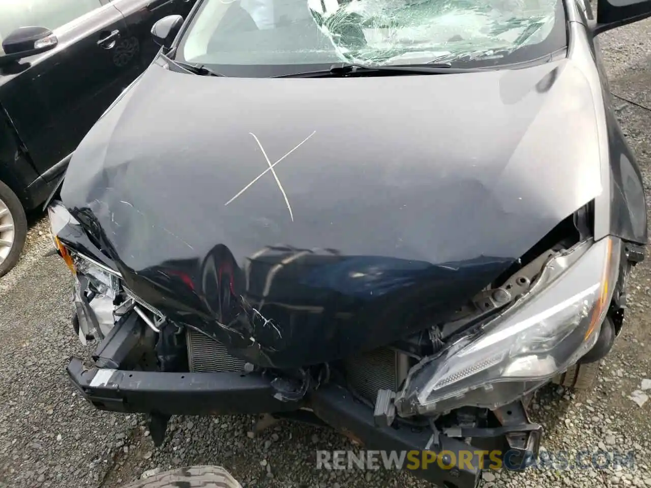 7 Photograph of a damaged car 2T1BURHE8KC233540 TOYOTA COROLLA 2019