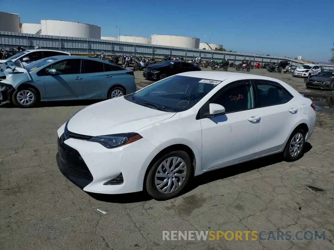 2 Photograph of a damaged car 2T1BURHE8KC233960 TOYOTA COROLLA 2019