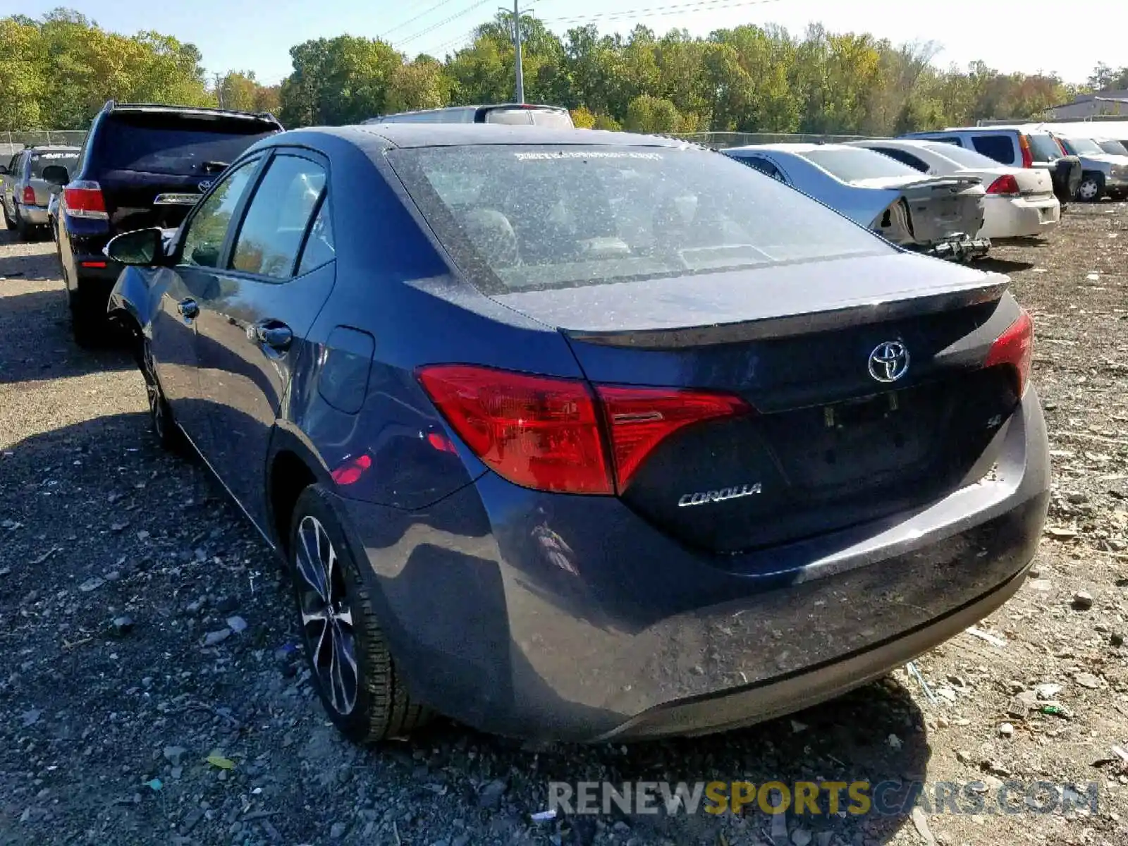 3 Photograph of a damaged car 2T1BURHE8KC234560 TOYOTA COROLLA 2019