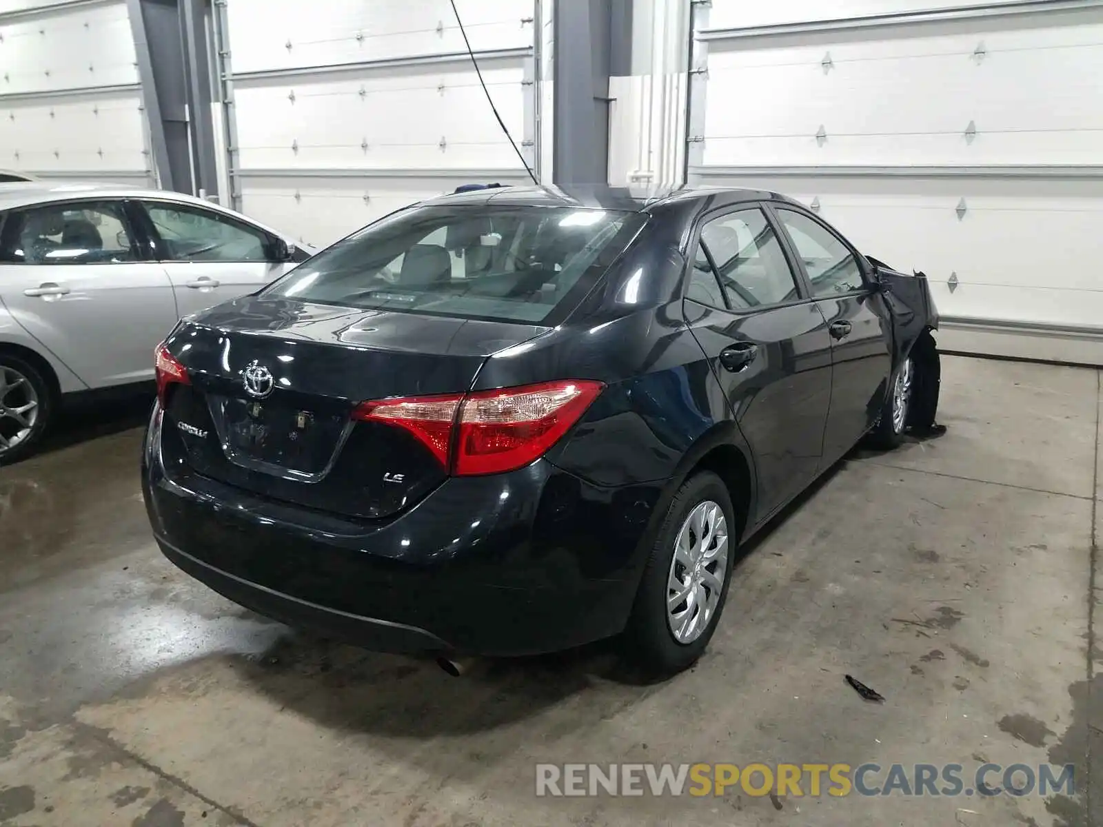 4 Photograph of a damaged car 2T1BURHE8KC234574 TOYOTA COROLLA 2019