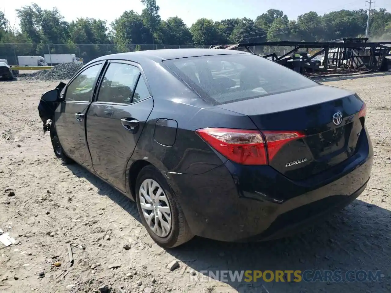 3 Photograph of a damaged car 2T1BURHE8KC235093 TOYOTA COROLLA 2019