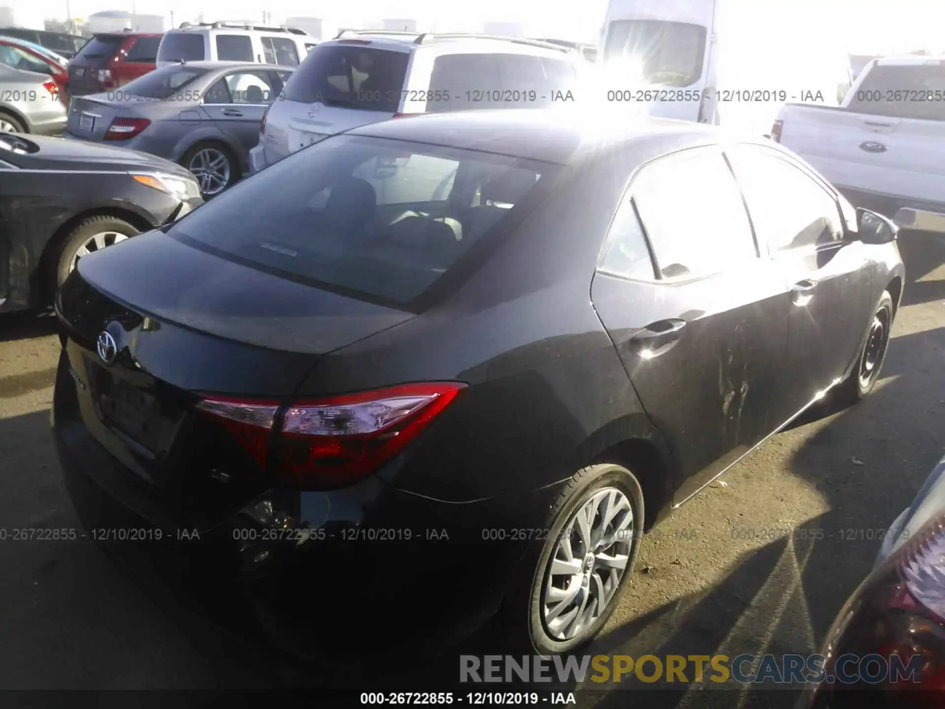 4 Photograph of a damaged car 2T1BURHE8KC236275 TOYOTA COROLLA 2019