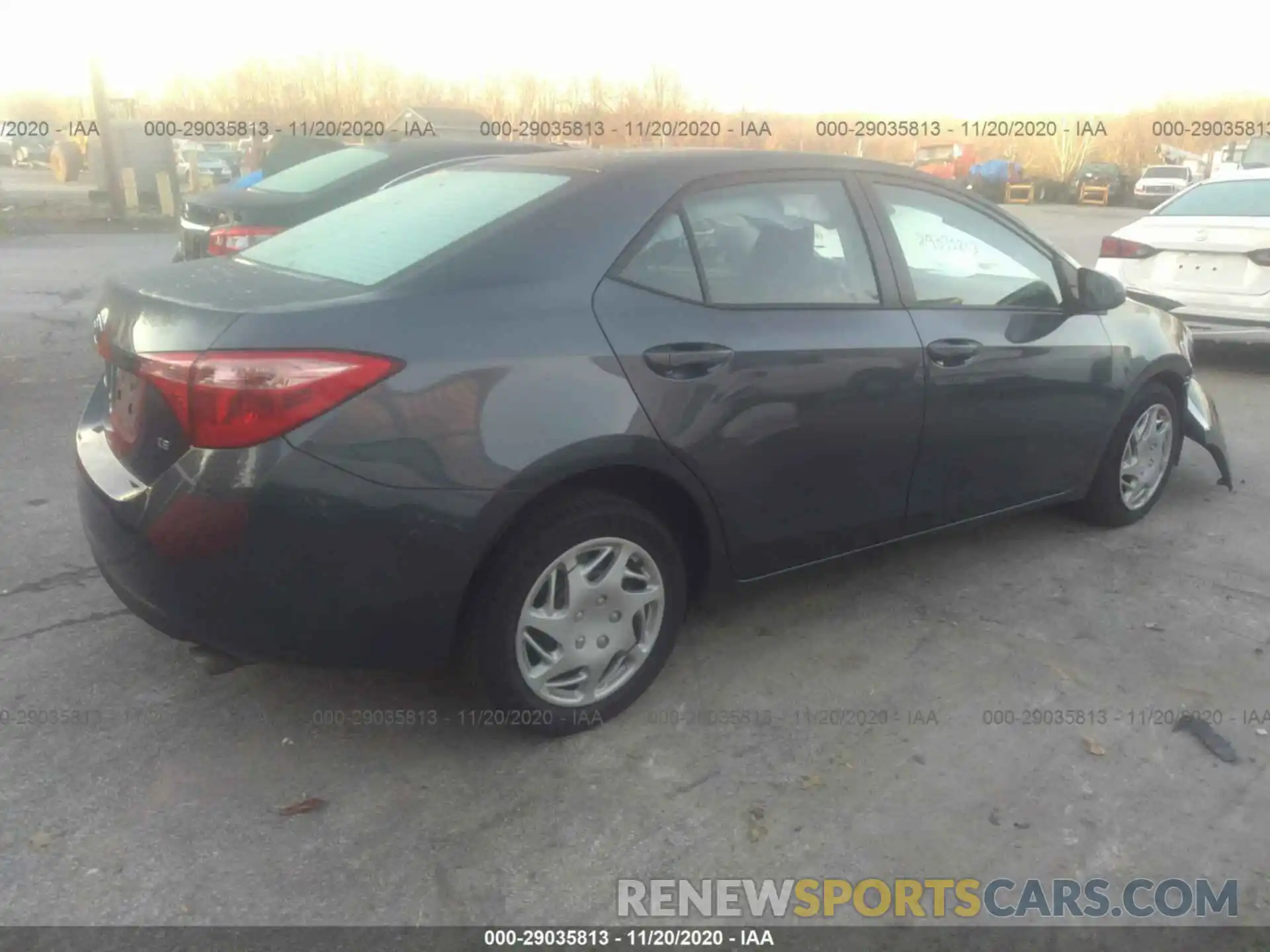 4 Photograph of a damaged car 2T1BURHE8KC236518 TOYOTA COROLLA 2019